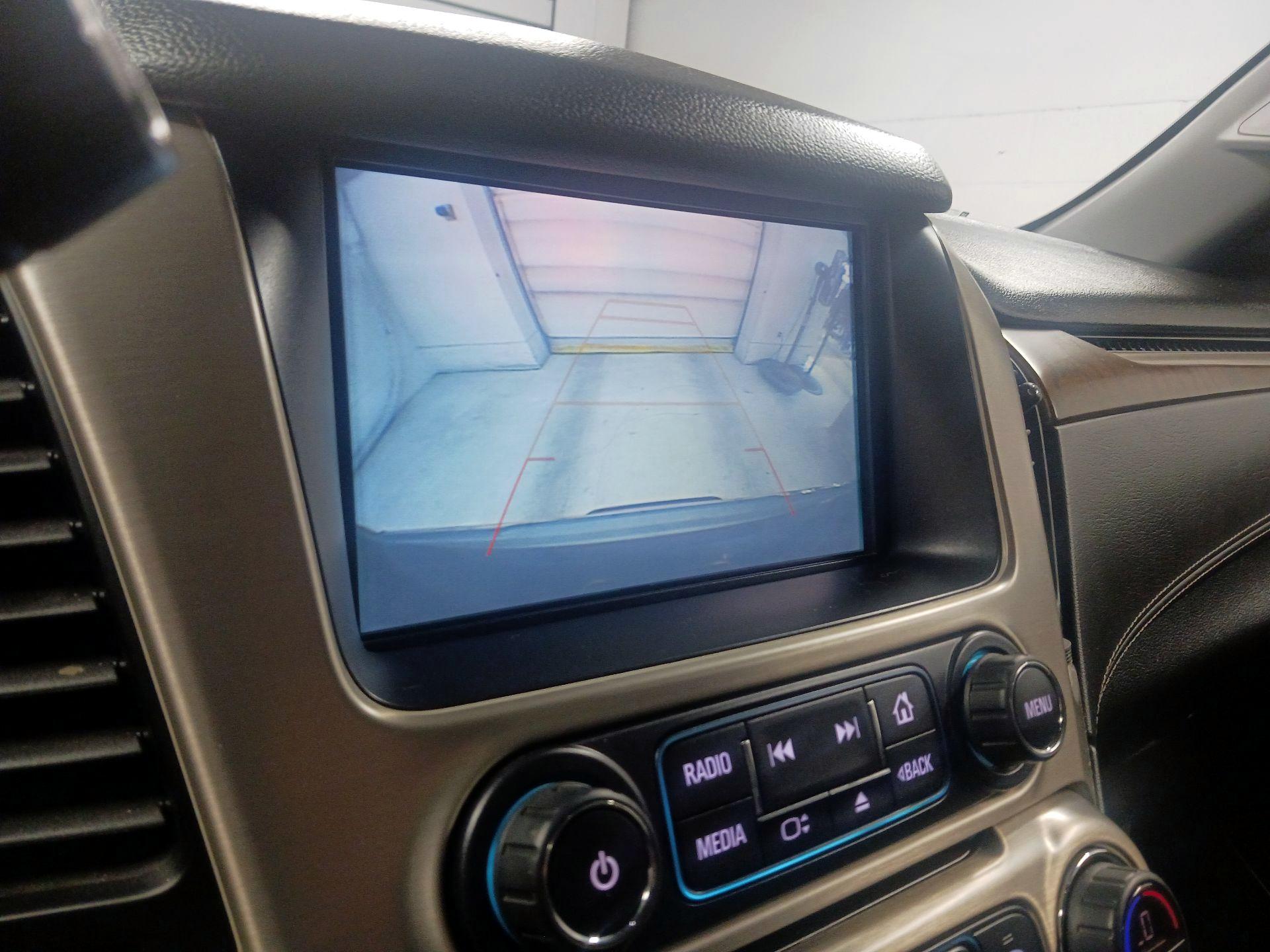 Thumbnail: 2020 GMC Yukon - 14