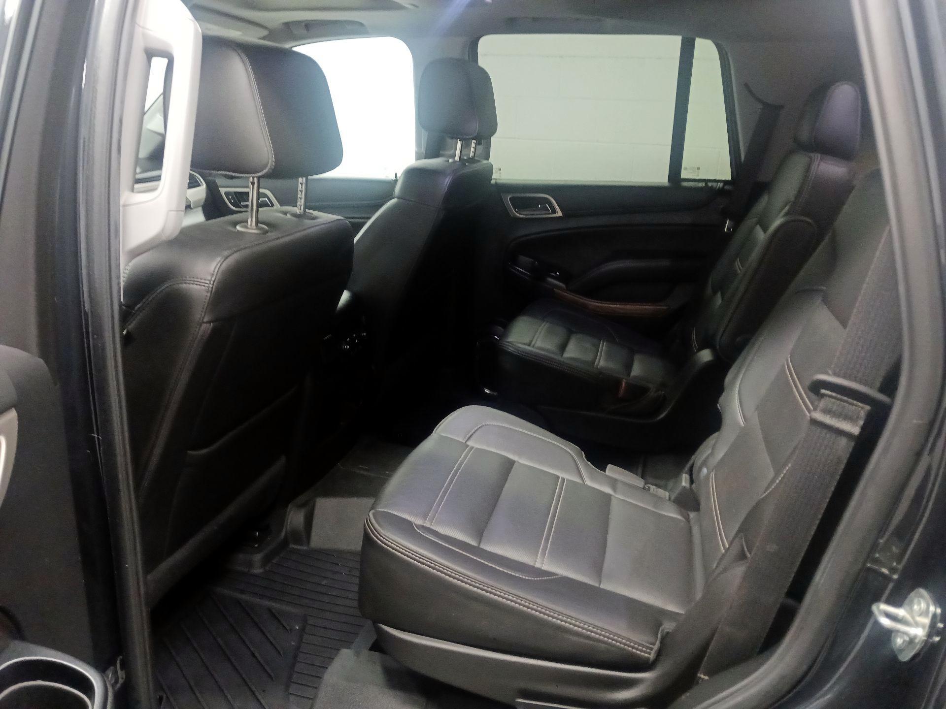 Thumbnail: 2020 GMC Yukon - 19