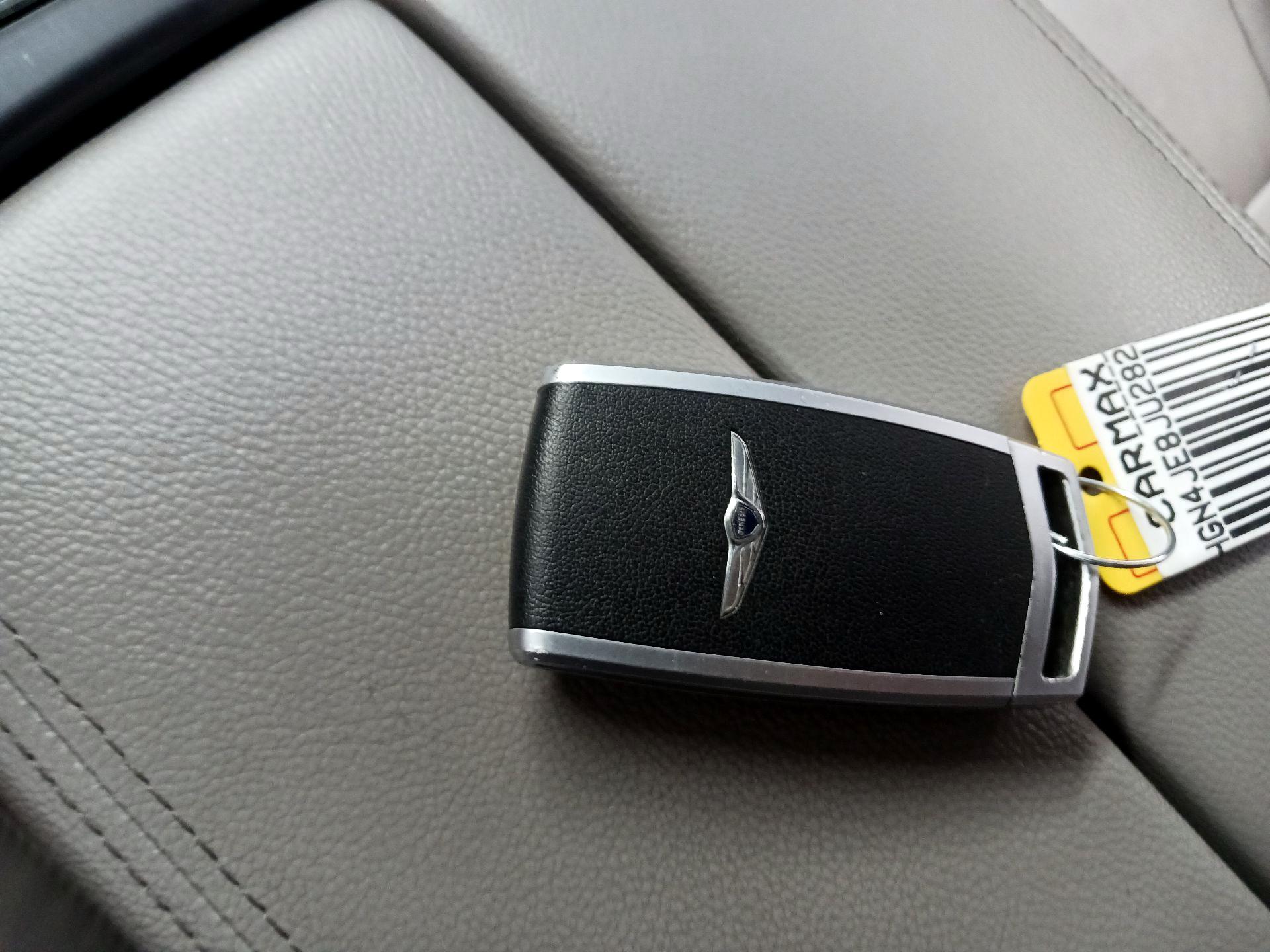 Thumbnail: 2018 Genesis G80 - 18