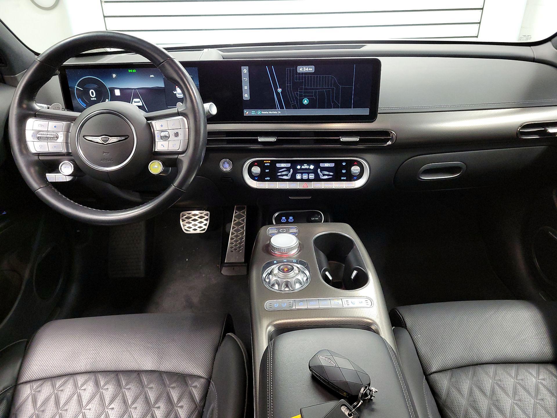 Thumbnail: 2023 Genesis GV60 - 9