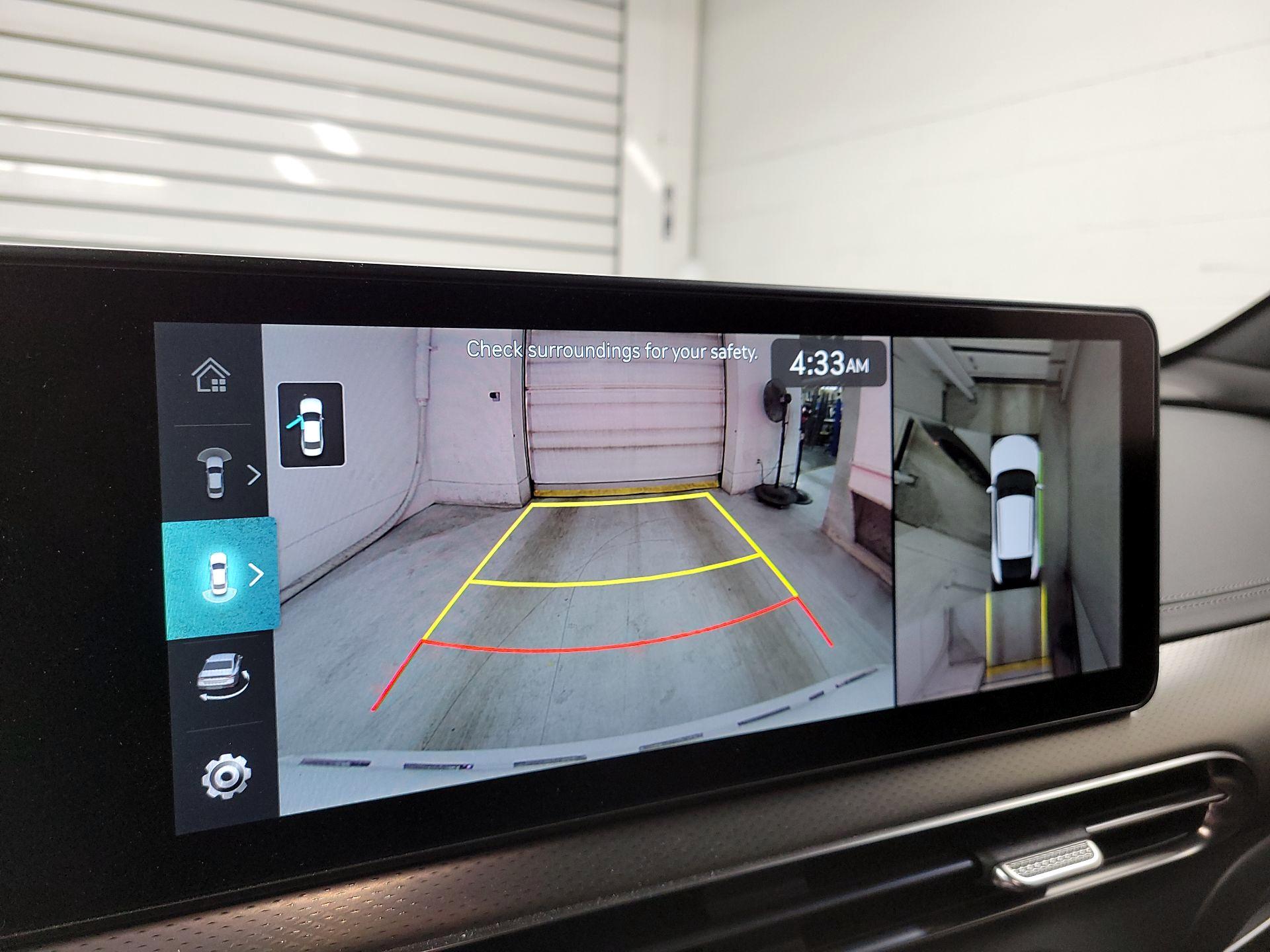 Thumbnail: 2023 Genesis GV60 - 15