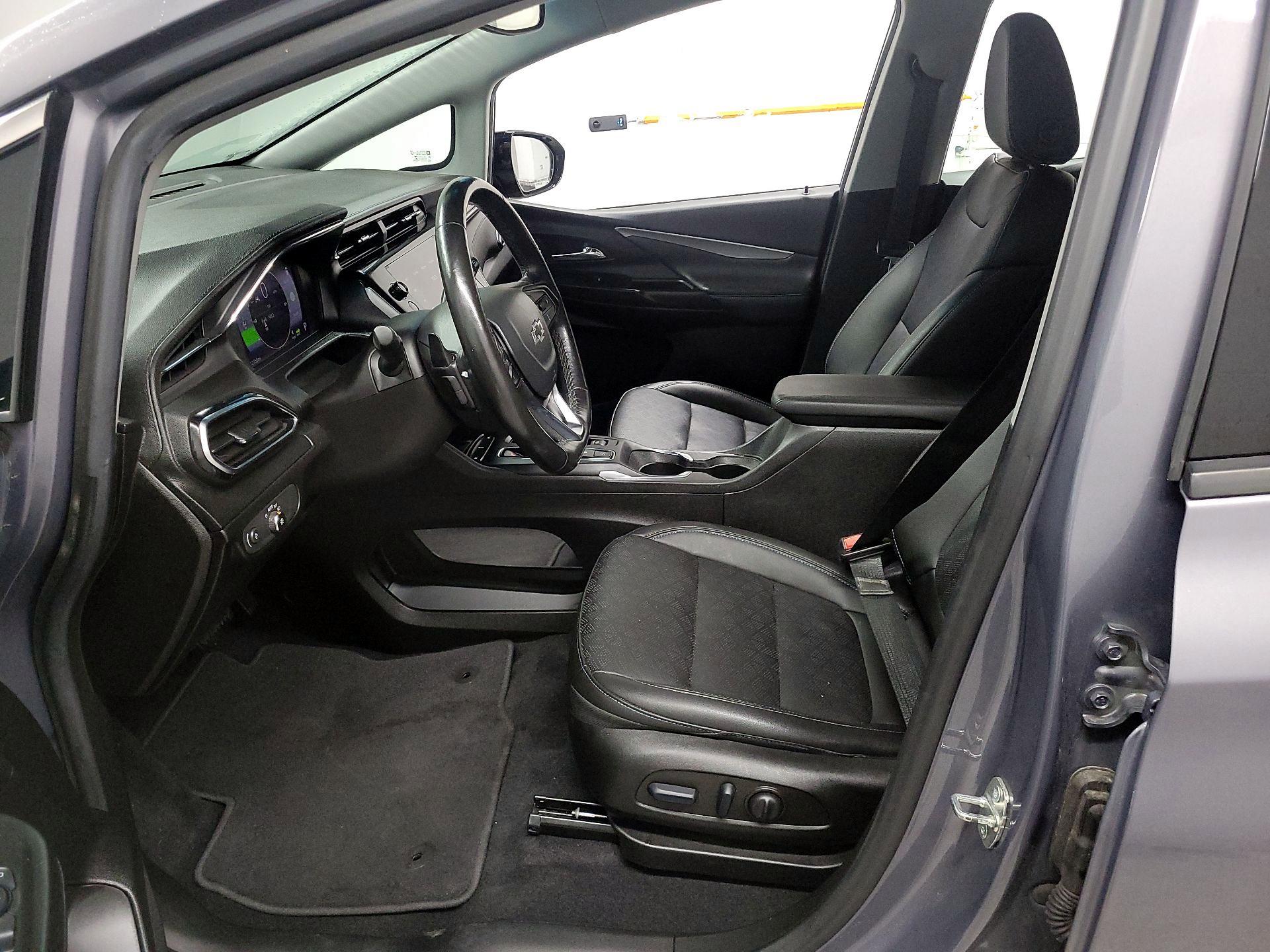 Thumbnail: 2023 Chevrolet Bolt EV - 11