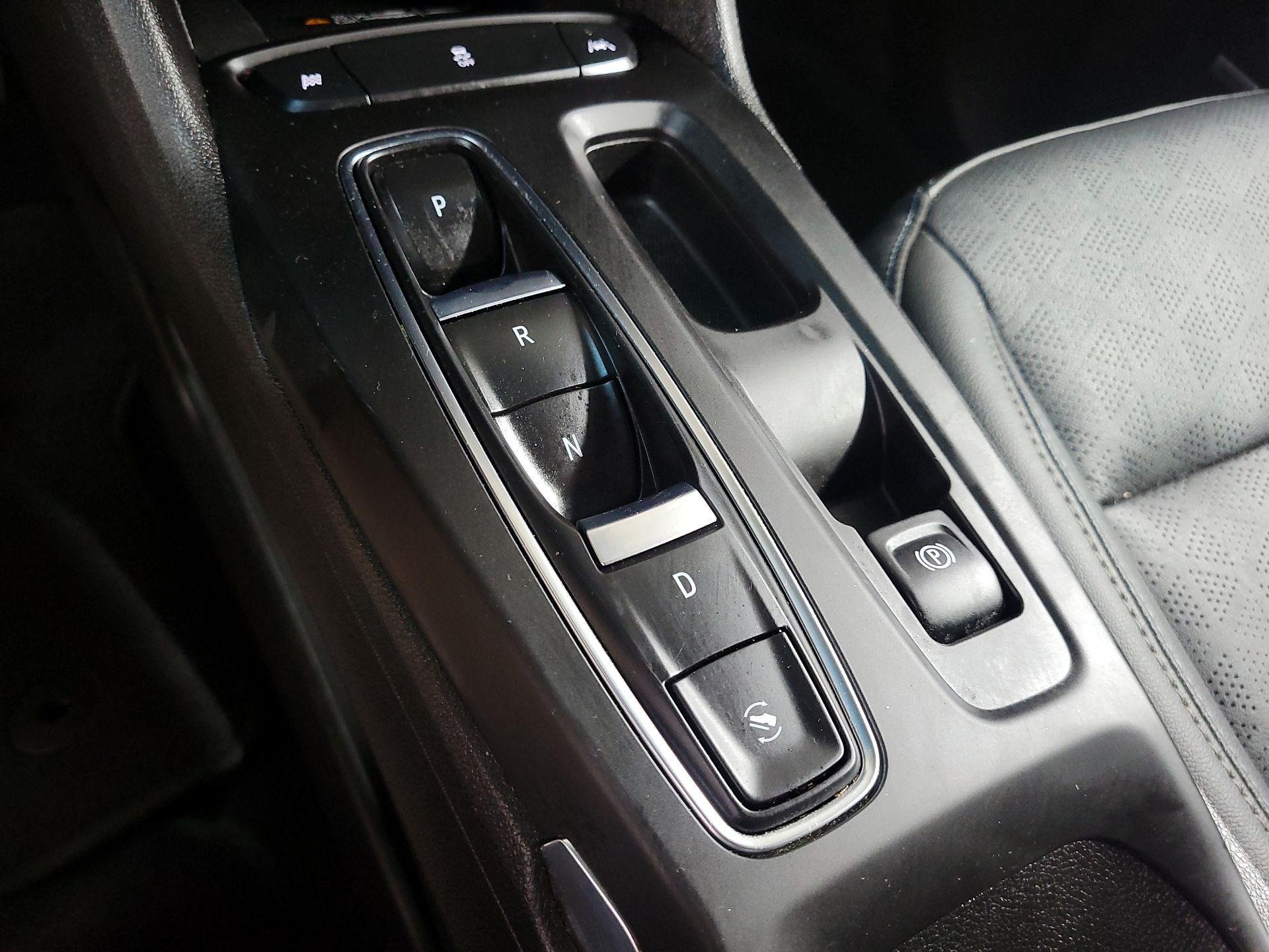 Thumbnail: 2023 Chevrolet Bolt EV - 17