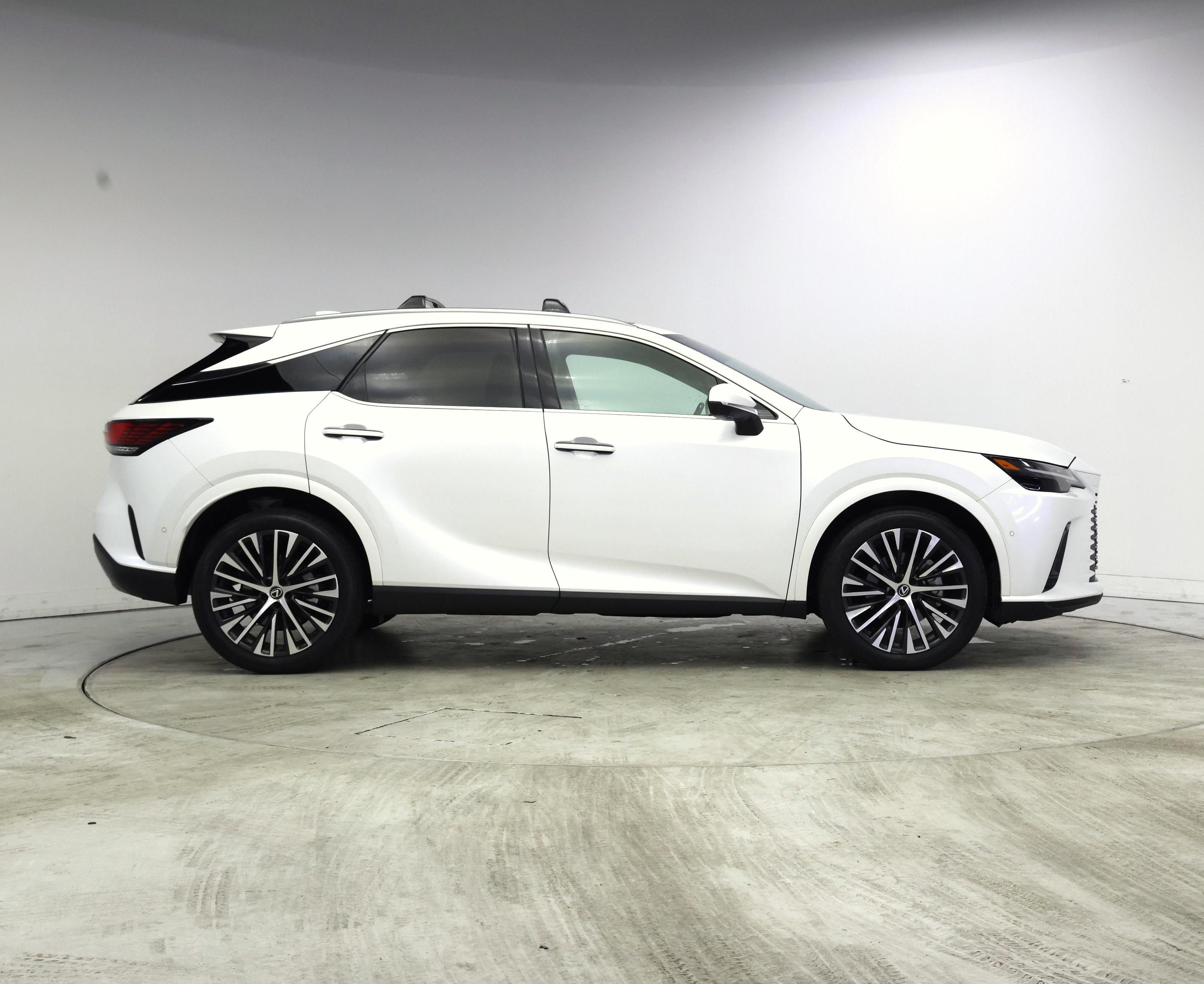 Thumbnail: 2024 Lexus RX - 7