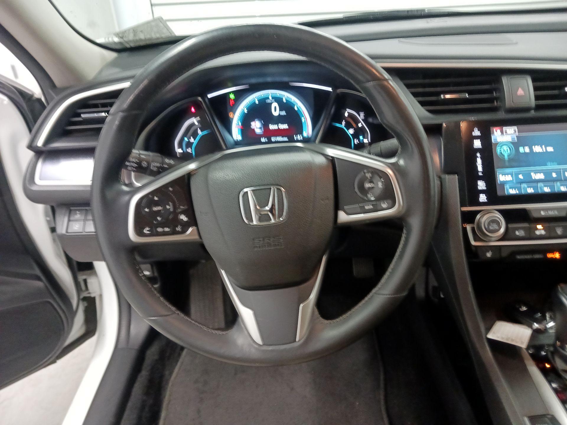 Thumbnail: 2016 Honda Civic - 10
