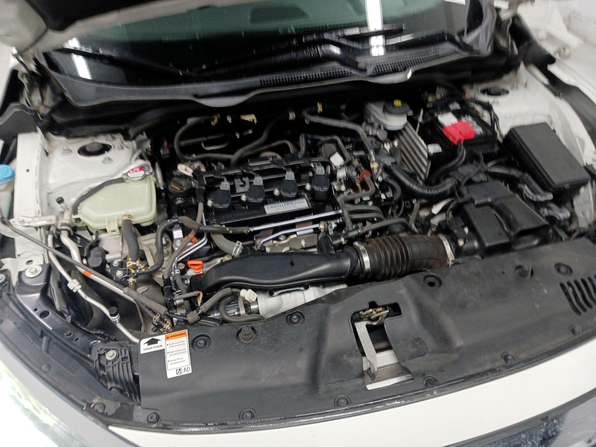 Thumbnail: 2016 Honda Civic - 17