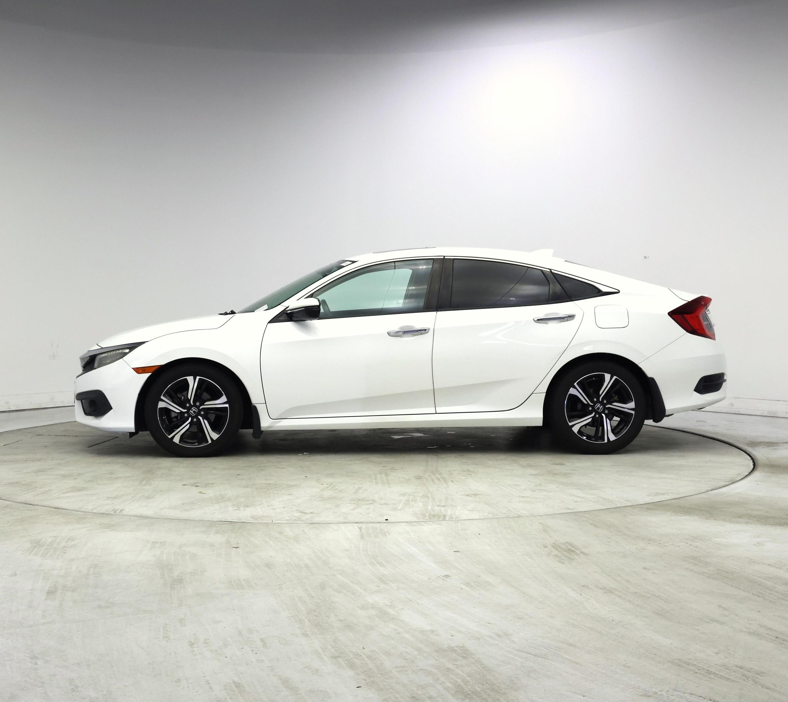 Thumbnail: 2016 Honda Civic - 3