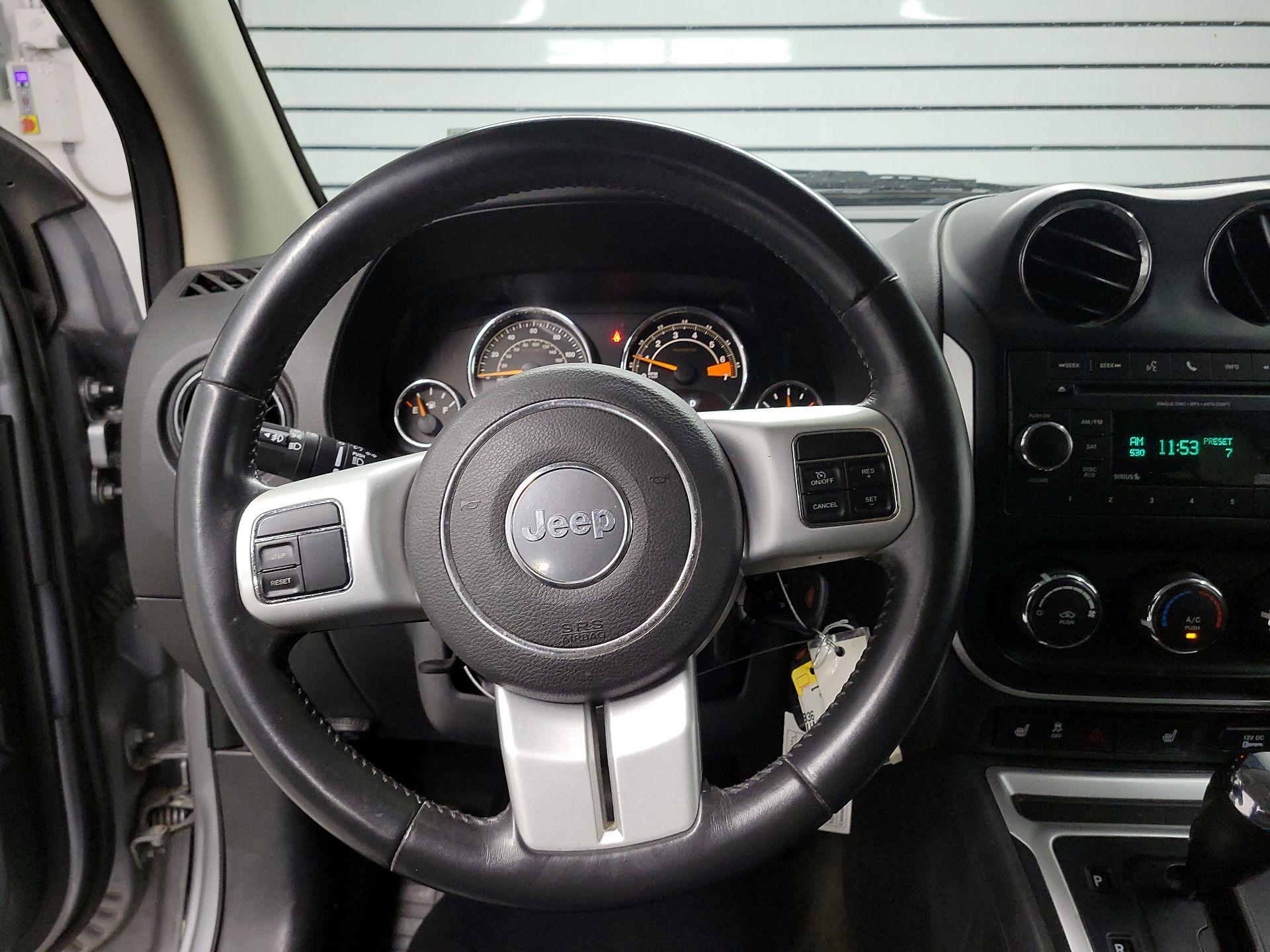Thumbnail: 2017 Jeep Compass - 10
