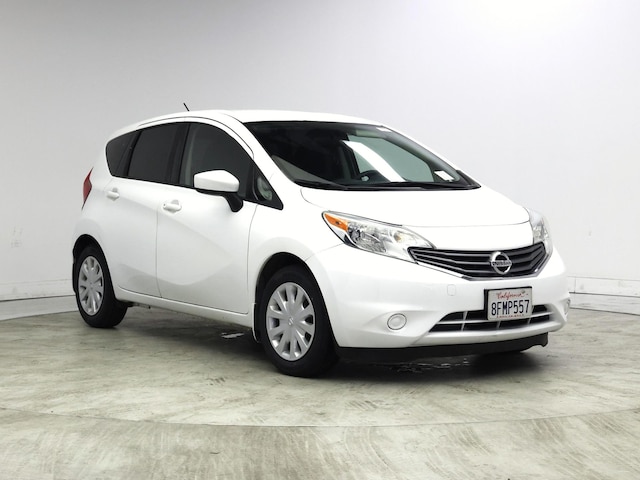 White 2016 Nissan Versa Note S Plus Hatchback Front-Wheel Drive Automatic