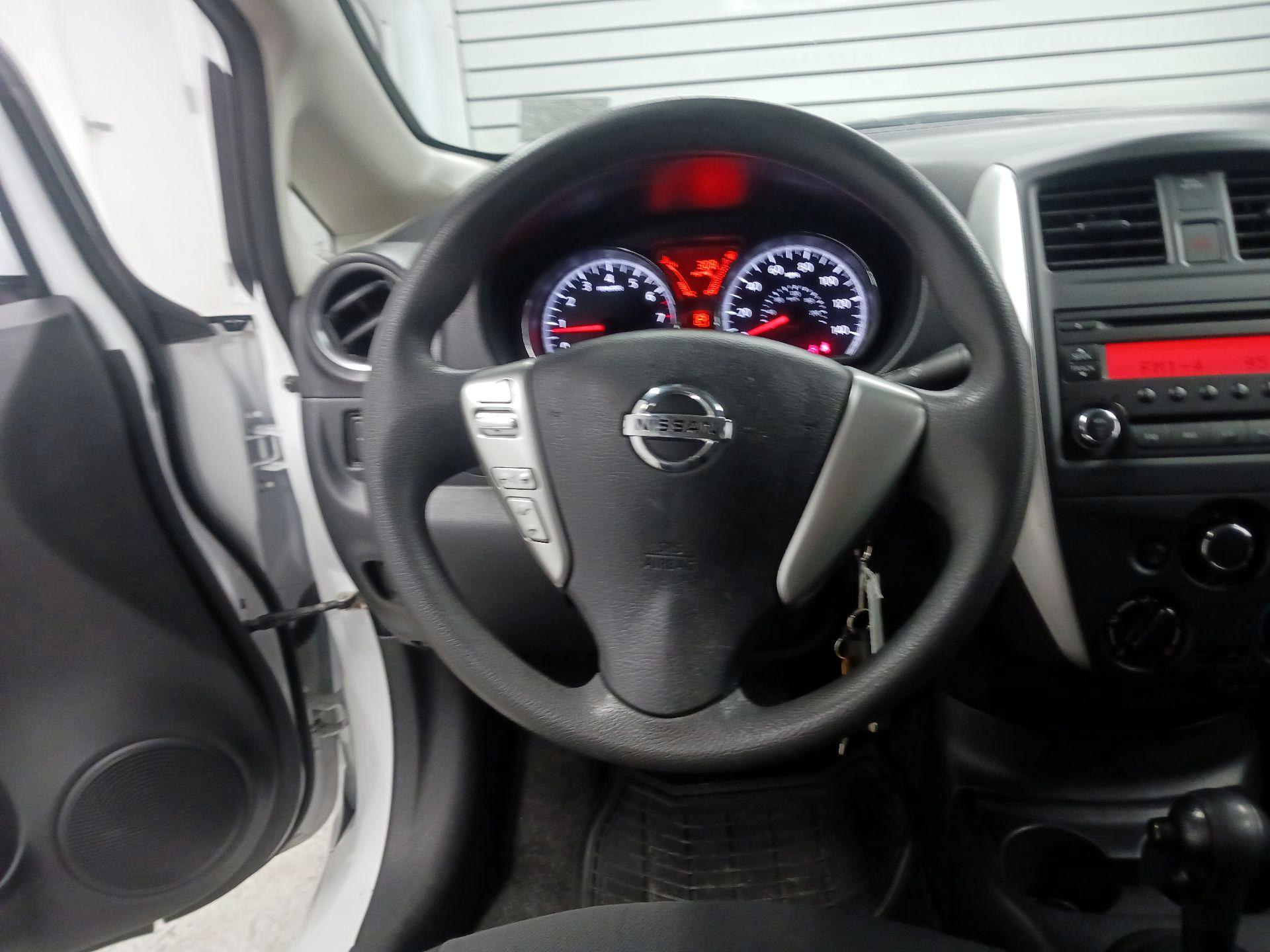 Thumbnail: 2016 Nissan Versa Note - 10