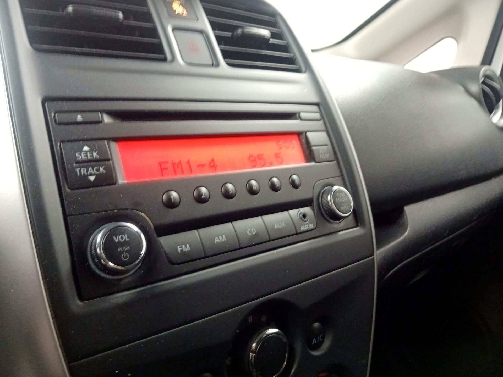 Thumbnail: 2016 Nissan Versa Note - 13