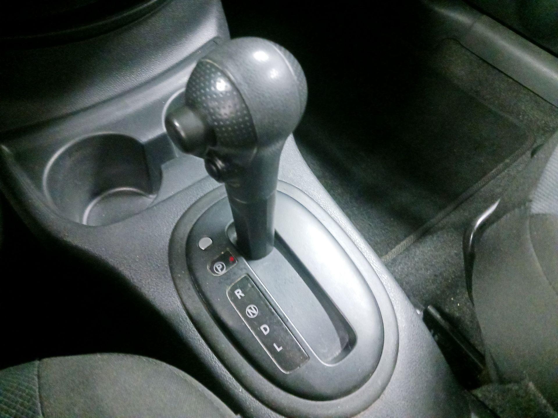 Thumbnail: 2016 Nissan Versa Note - 15