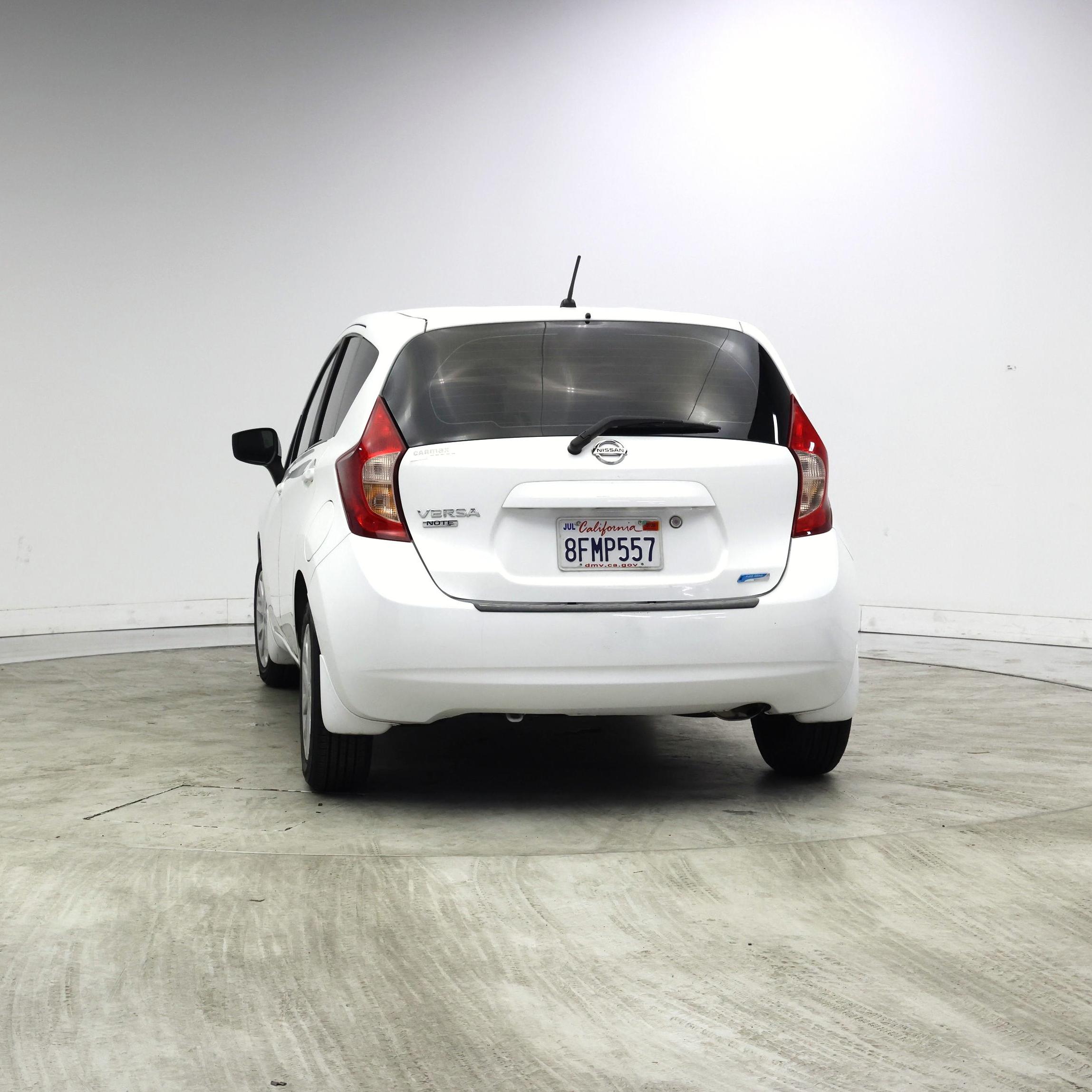 Thumbnail: 2016 Nissan Versa Note - 6