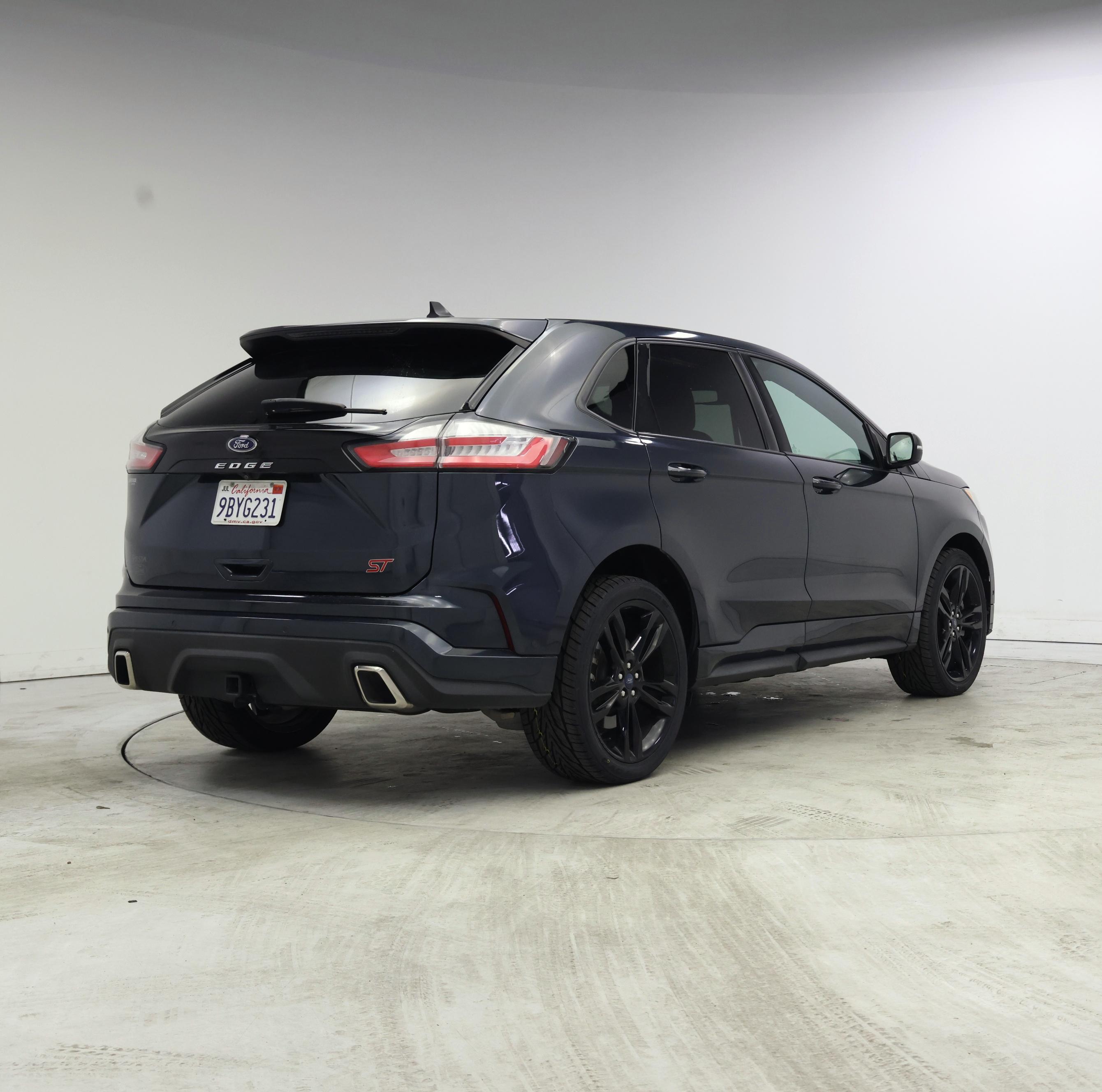 Thumbnail: 2022 Ford Edge - 8