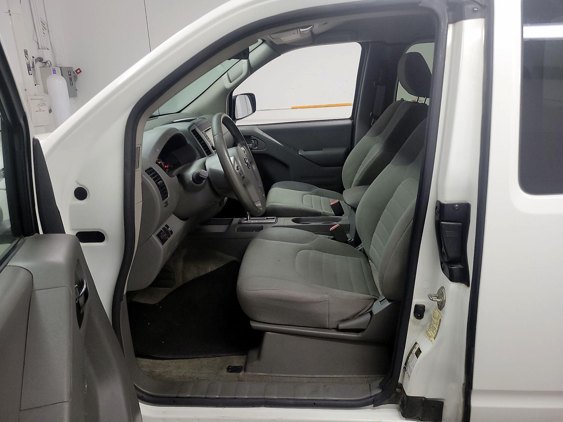 Thumbnail: 2018 Nissan Frontier - 11