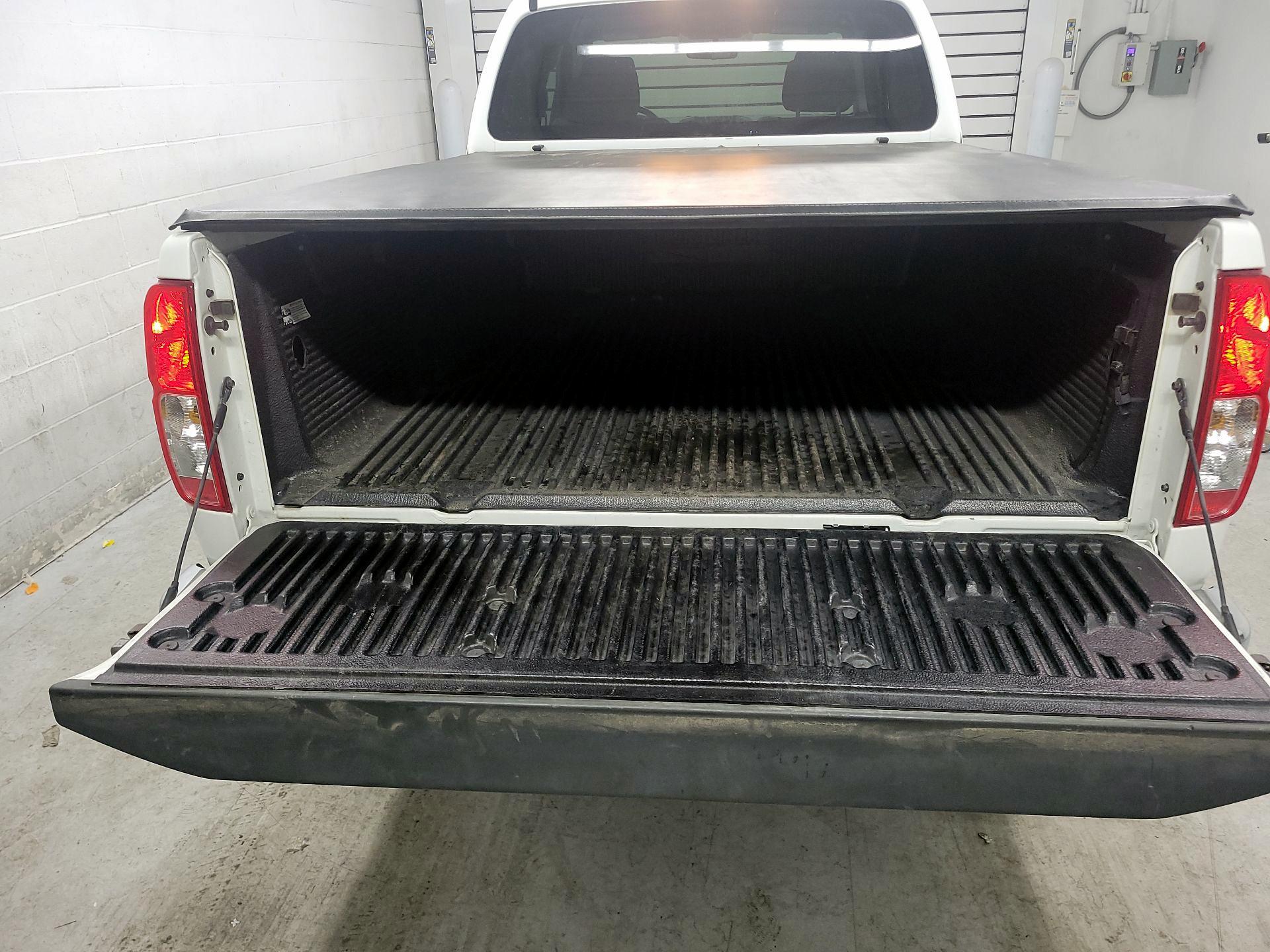 Thumbnail: 2018 Nissan Frontier - 18