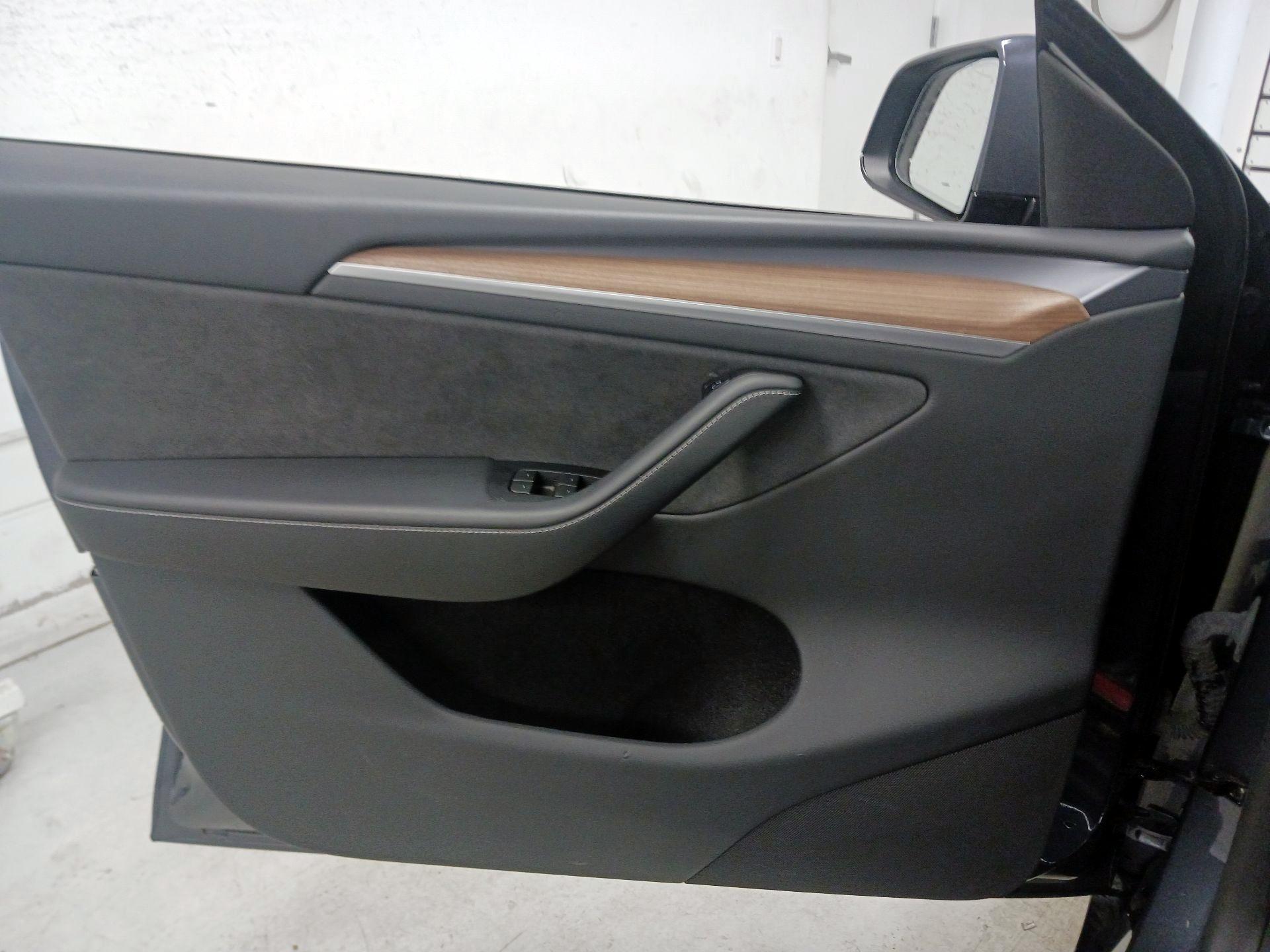 Thumbnail: 2024 Tesla Model Y - 12