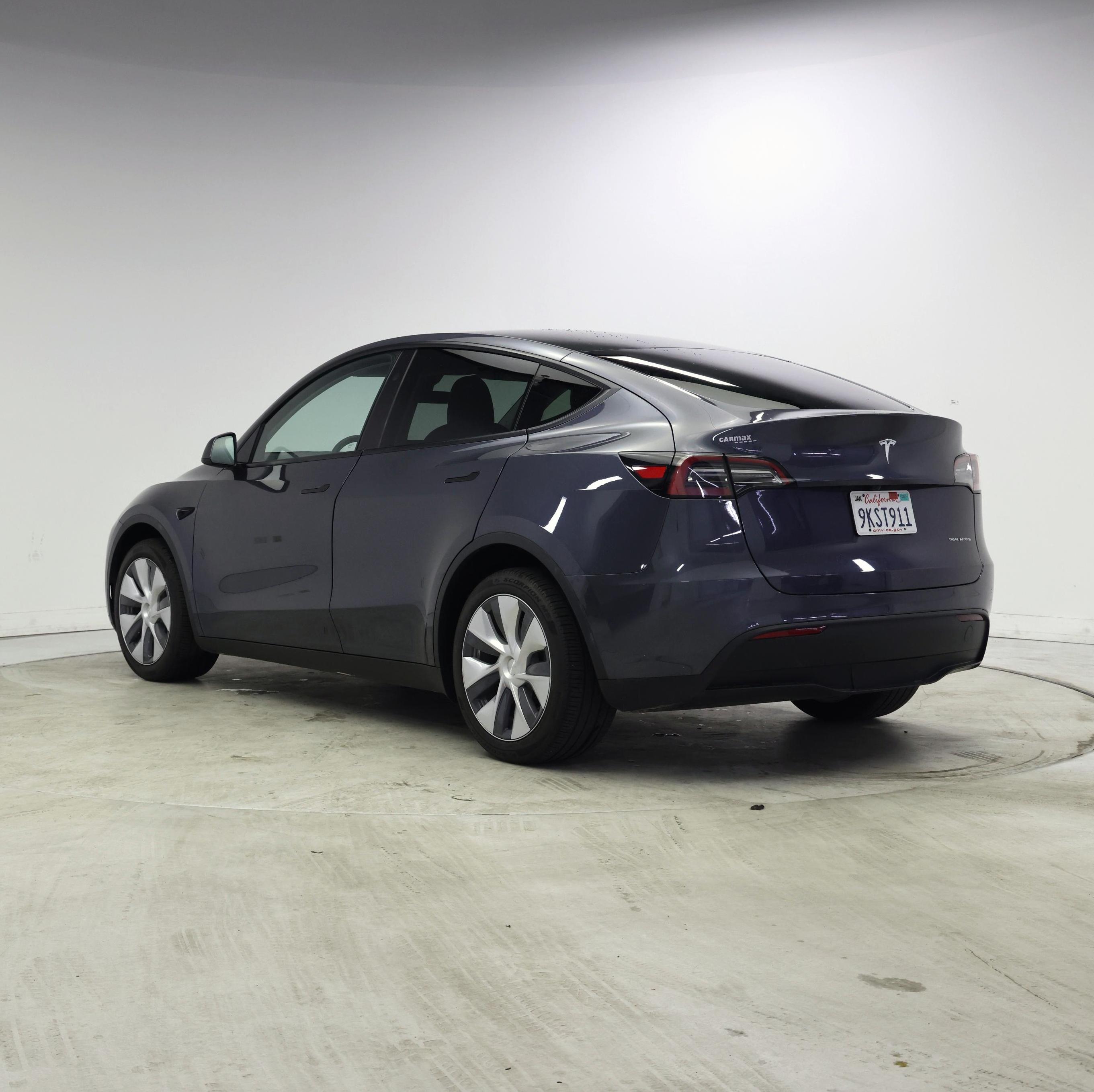Thumbnail: 2024 Tesla Model Y - 2