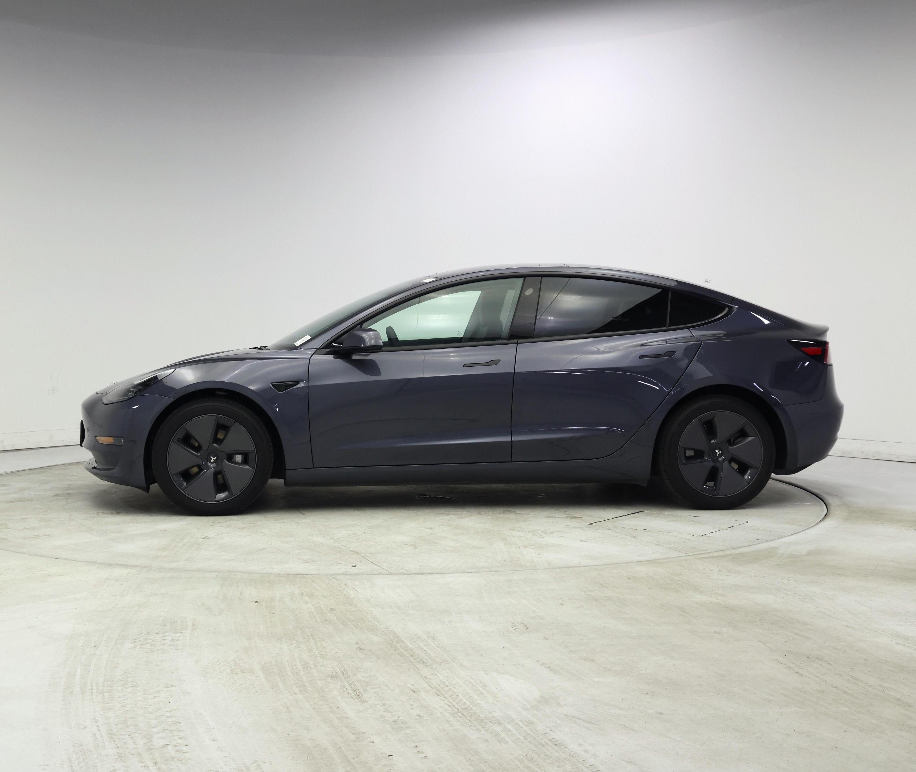 Thumbnail: 2023 Tesla Model 3 - 3