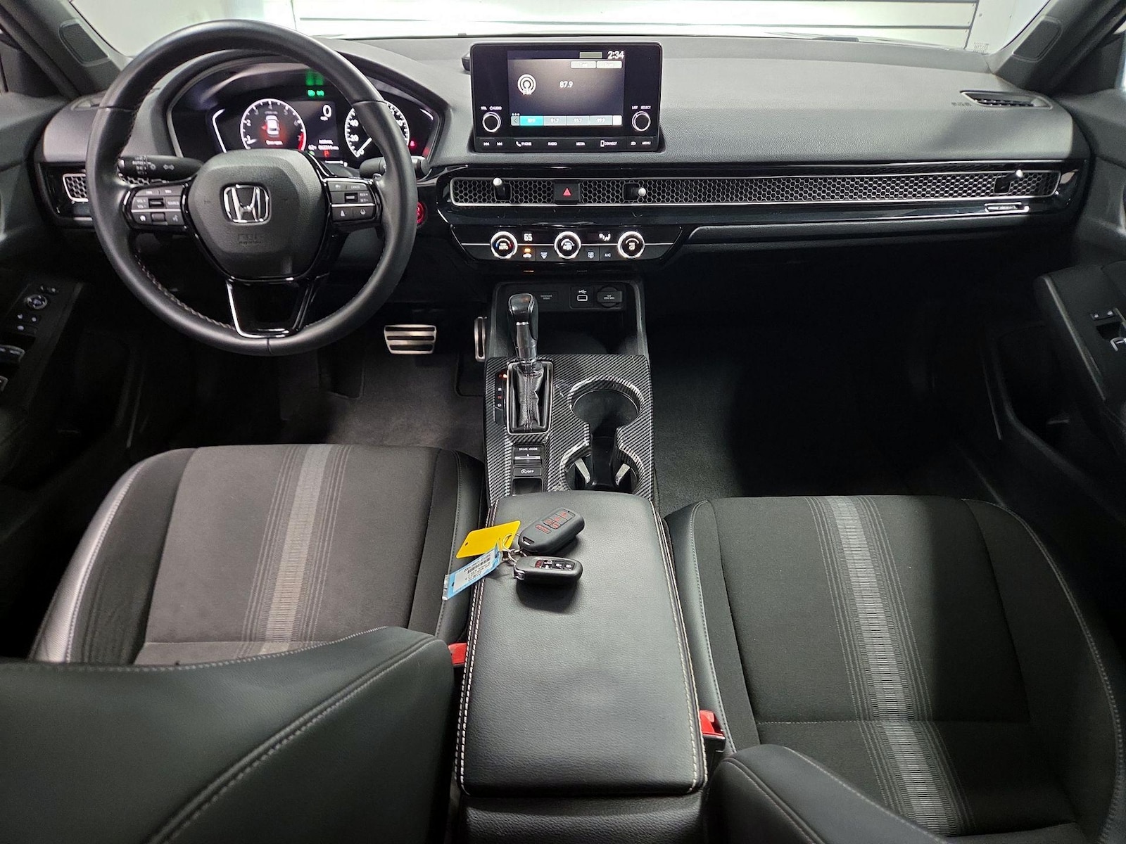 Apple CarPlay® & Android Auto™