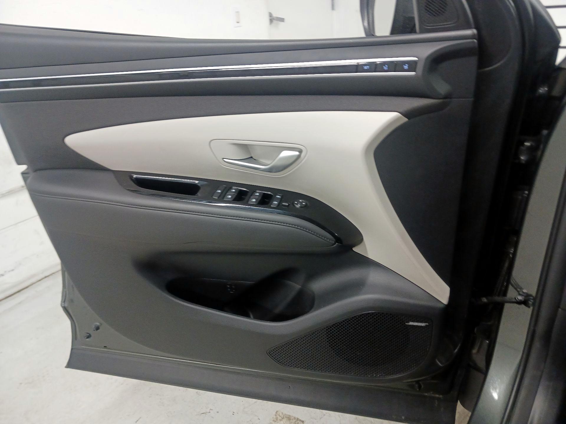 Thumbnail: 2024 Hyundai Tucson - 12