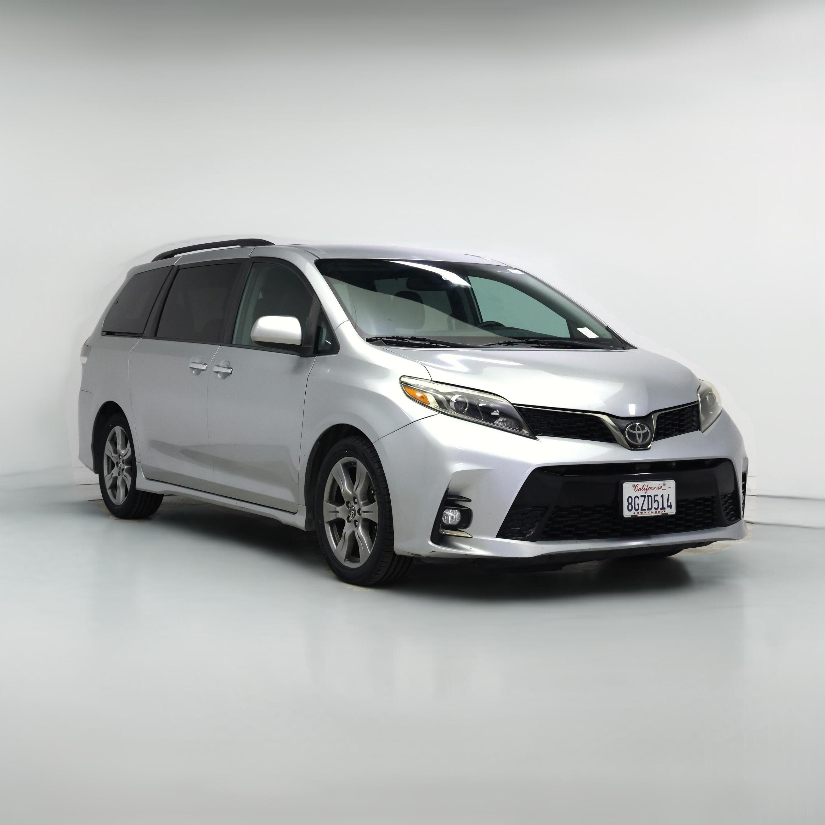 Thumbnail: 2019 Toyota Sienna - 1