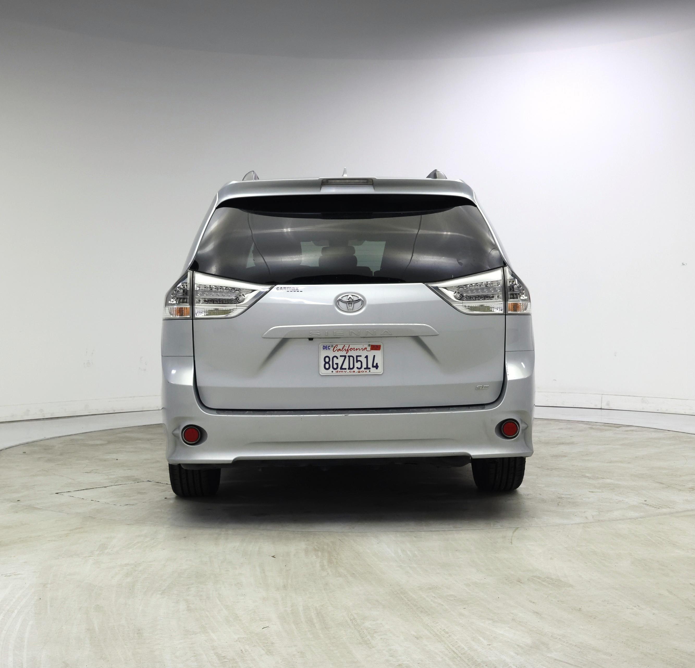 Thumbnail: 2019 Toyota Sienna - 6