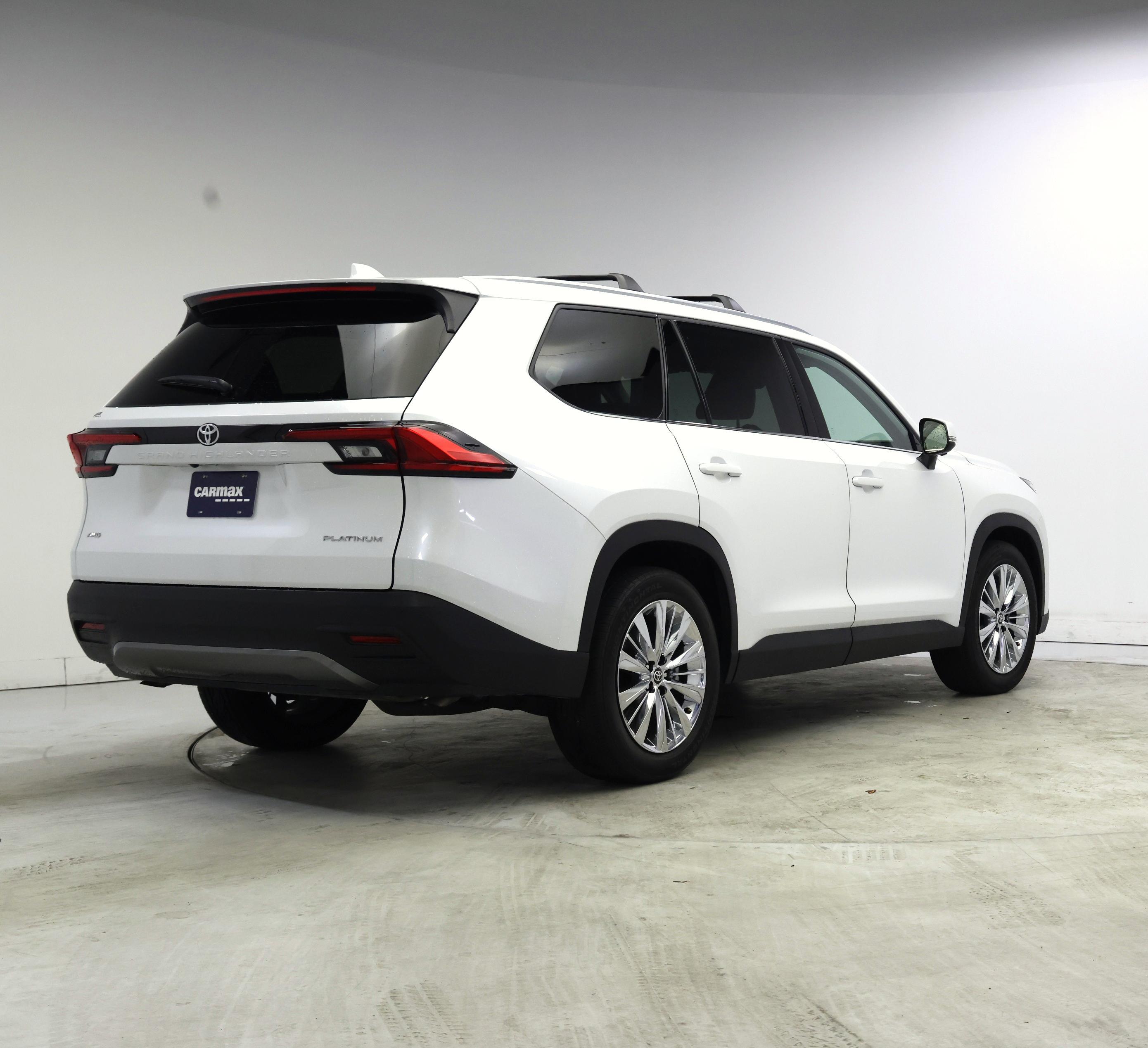 Thumbnail: 2024 Toyota Grand Highlander - 8