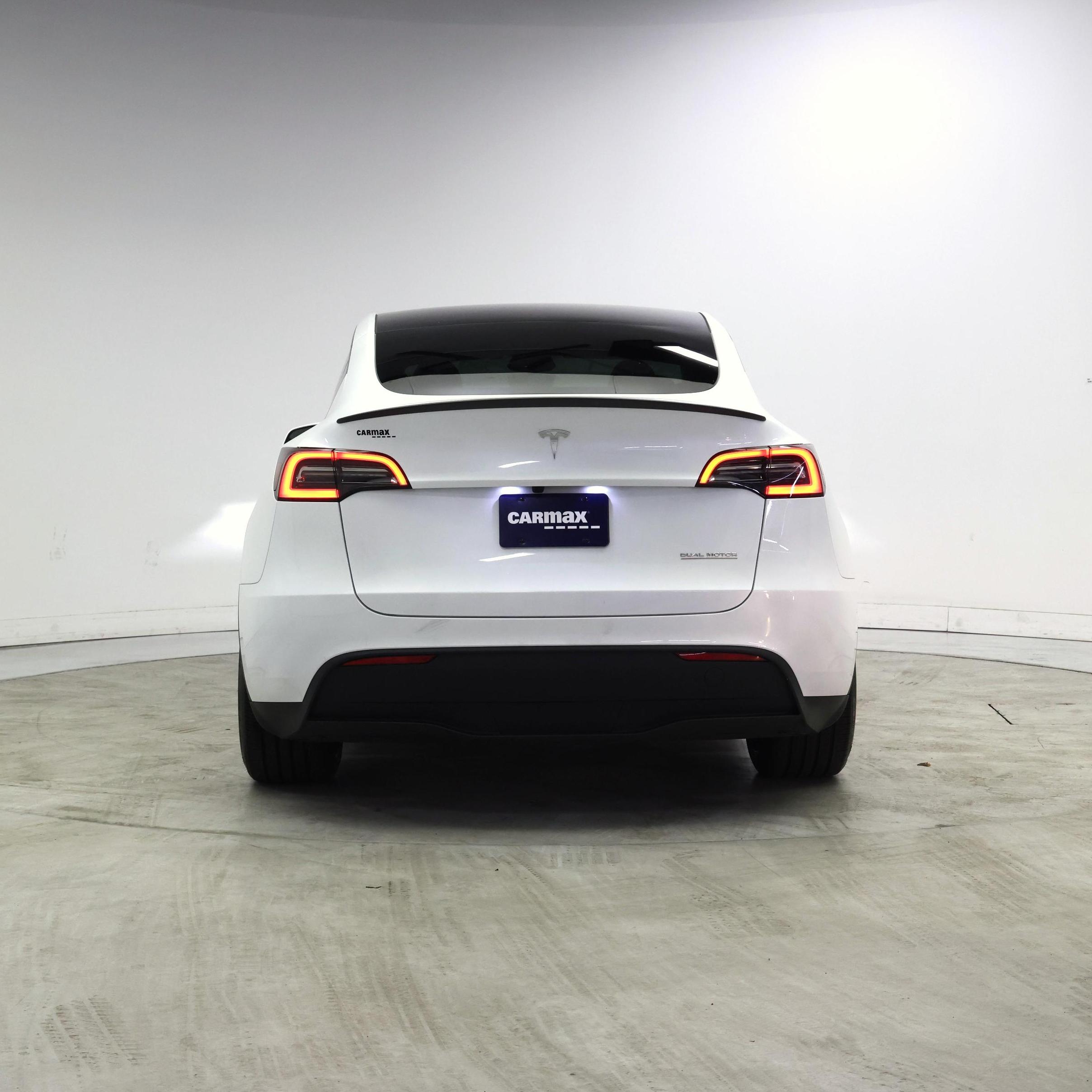Thumbnail: 2024 Tesla Model Y - 6