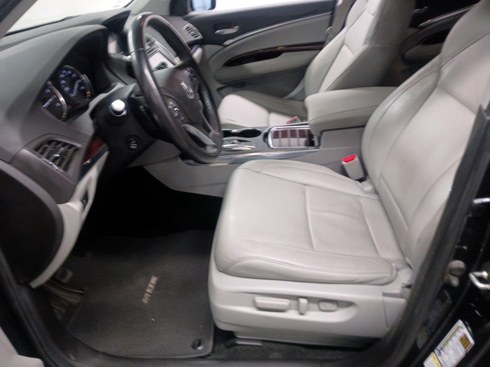 Thumbnail: 2016 Acura MDX - 11