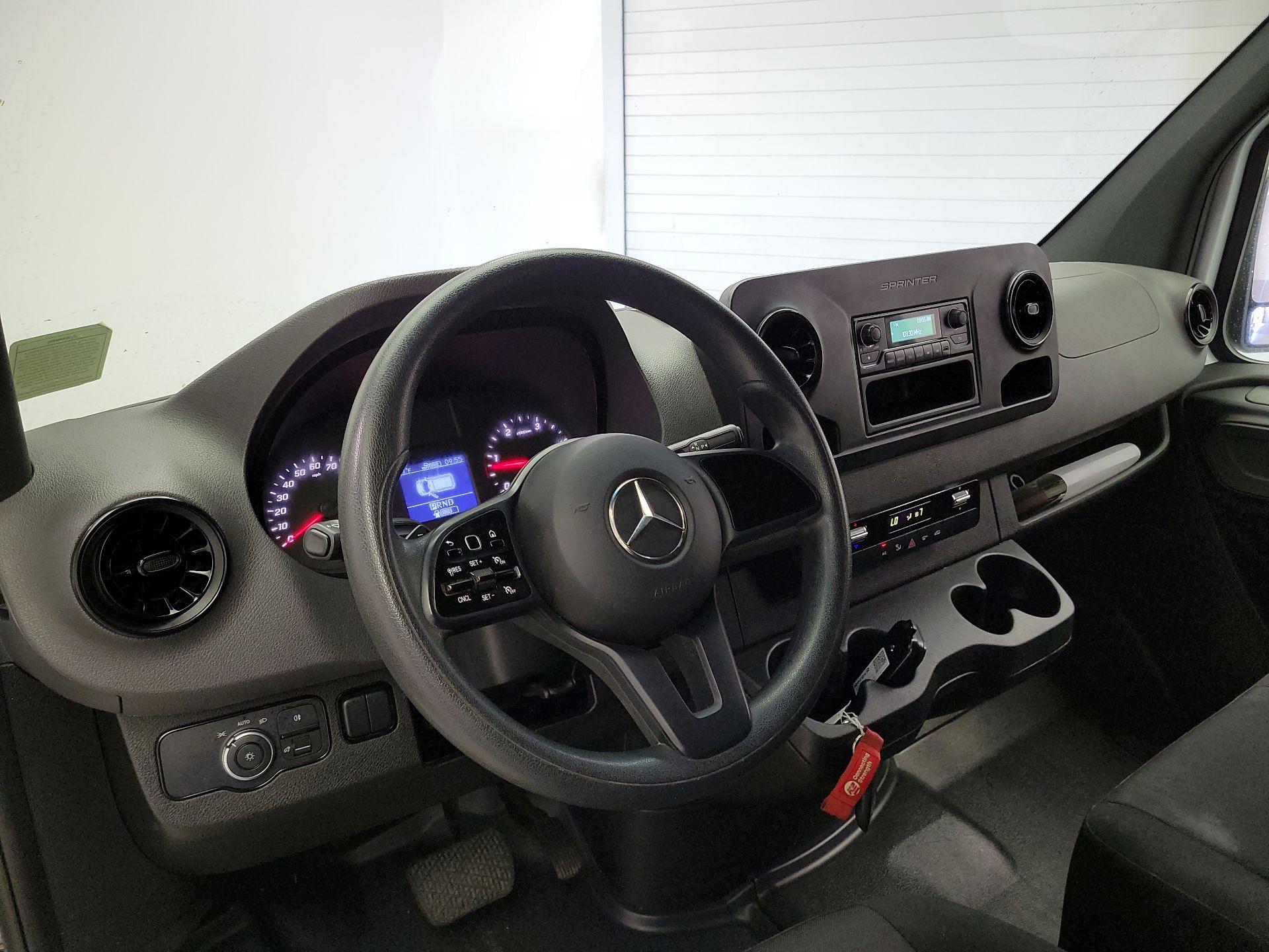 Thumbnail: 2022 Mercedes-Benz Sprinter - 8