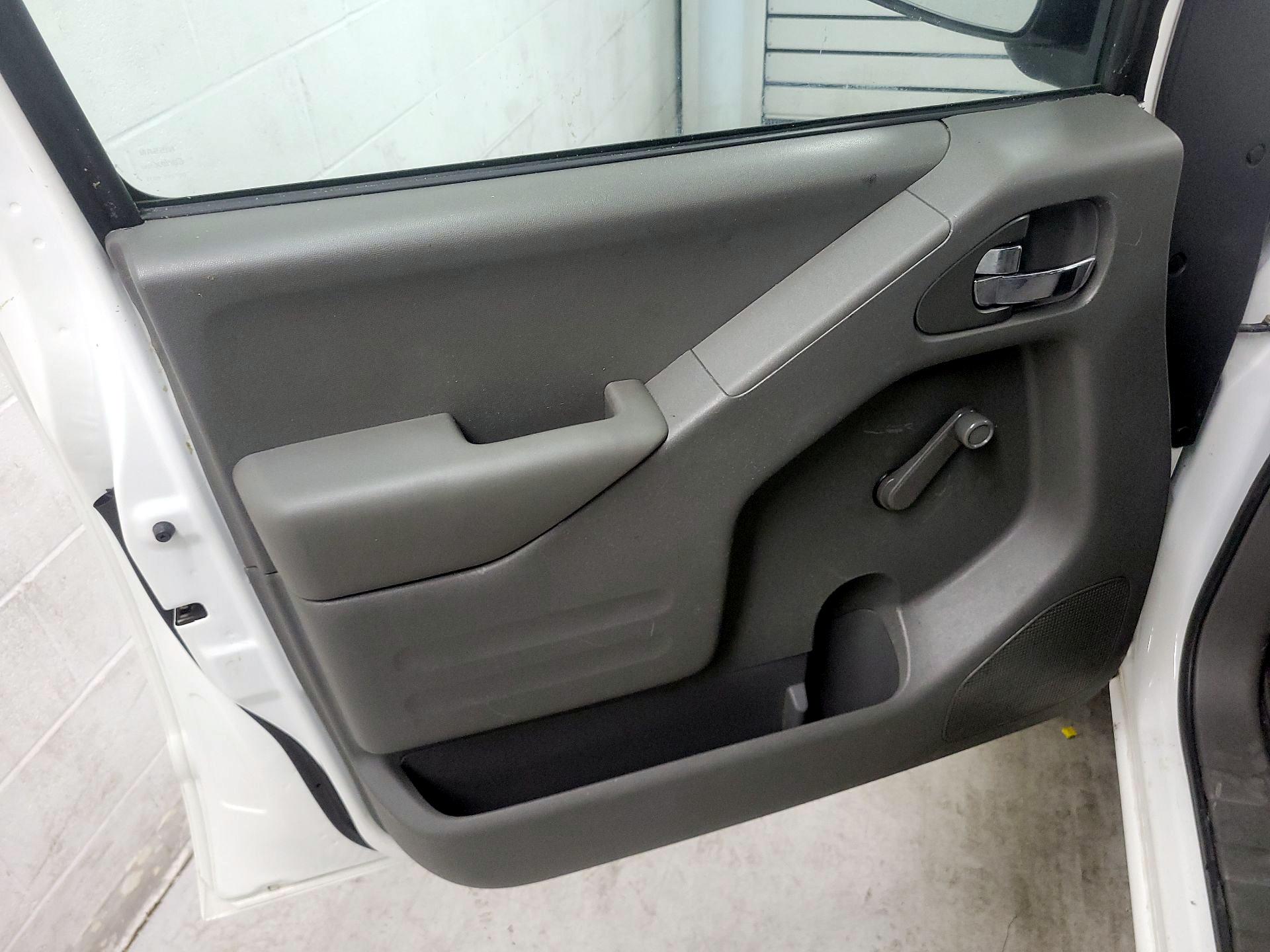 Thumbnail: 2019 Nissan Frontier - 12