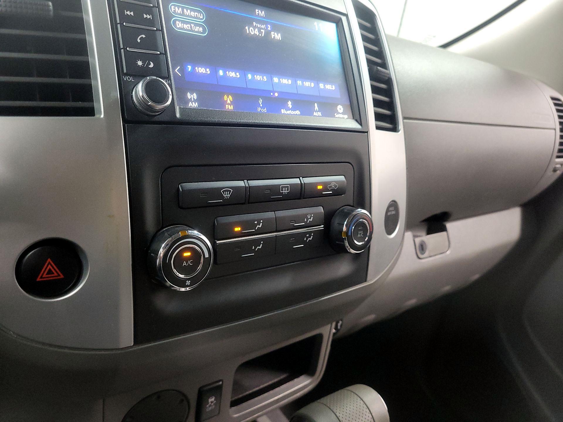 Thumbnail: 2019 Nissan Frontier - 16