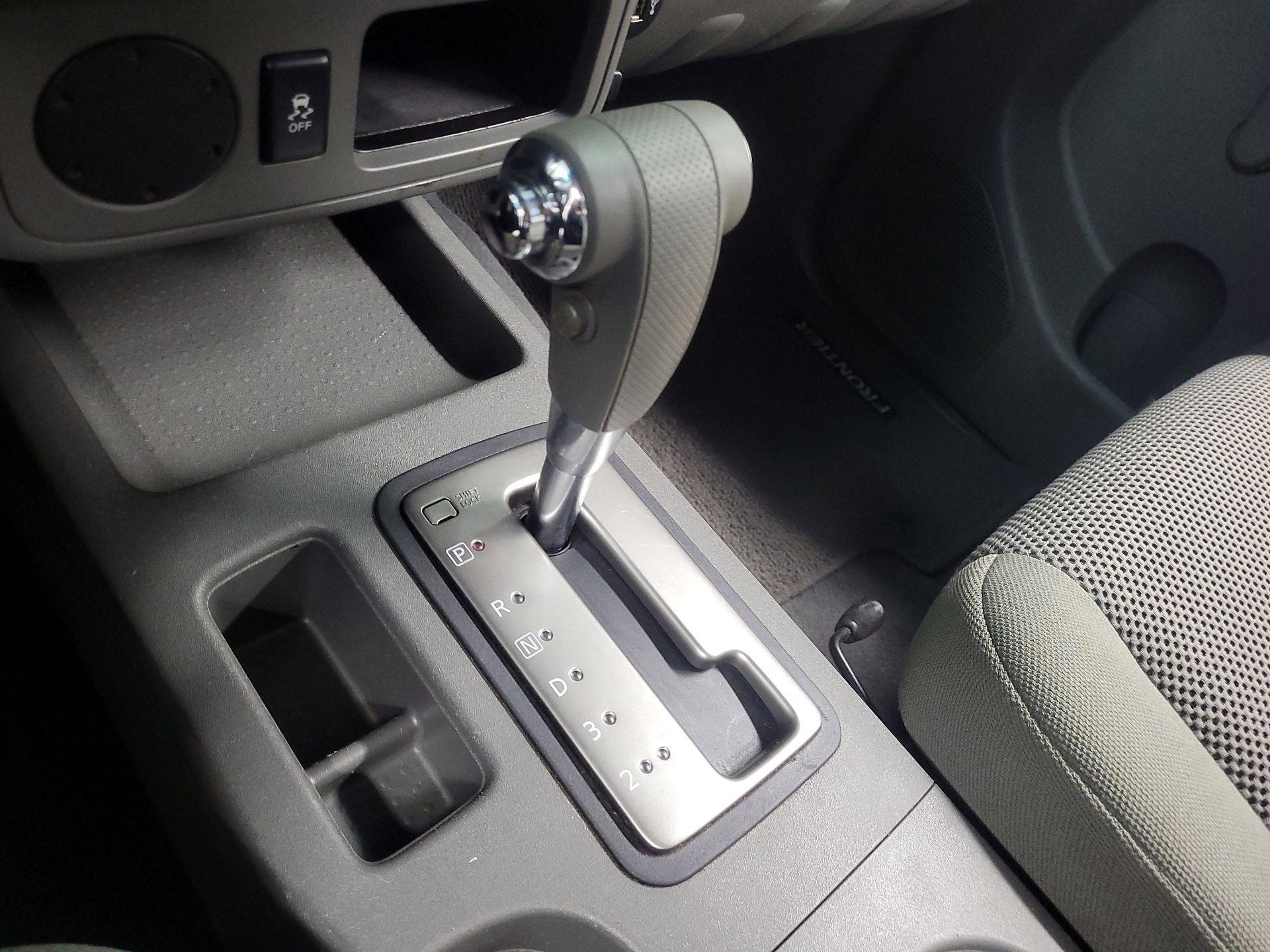 Thumbnail: 2019 Nissan Frontier - 17