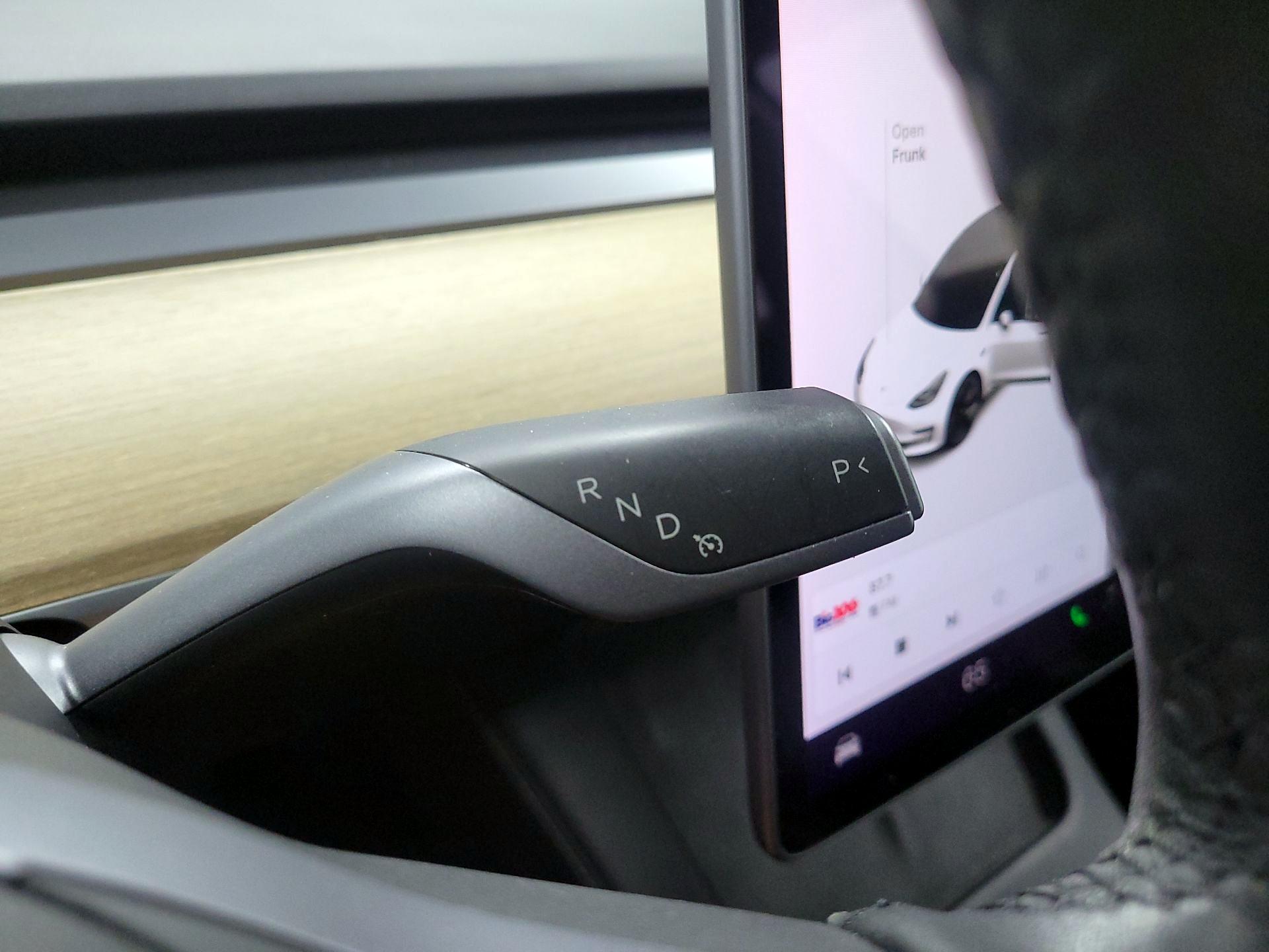 Thumbnail: 2021 Tesla Model 3 - 17
