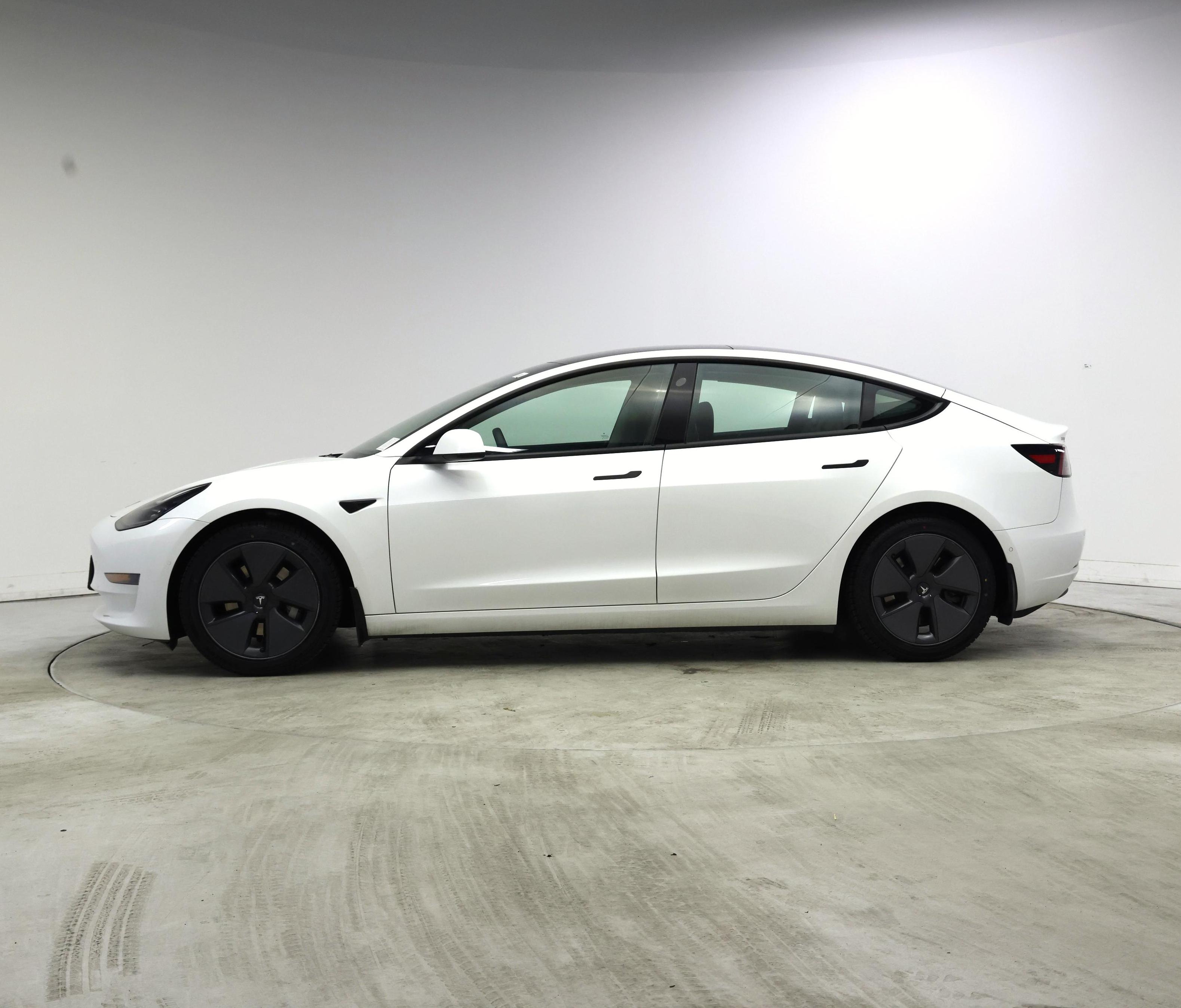 Thumbnail: 2021 Tesla Model 3 - 3