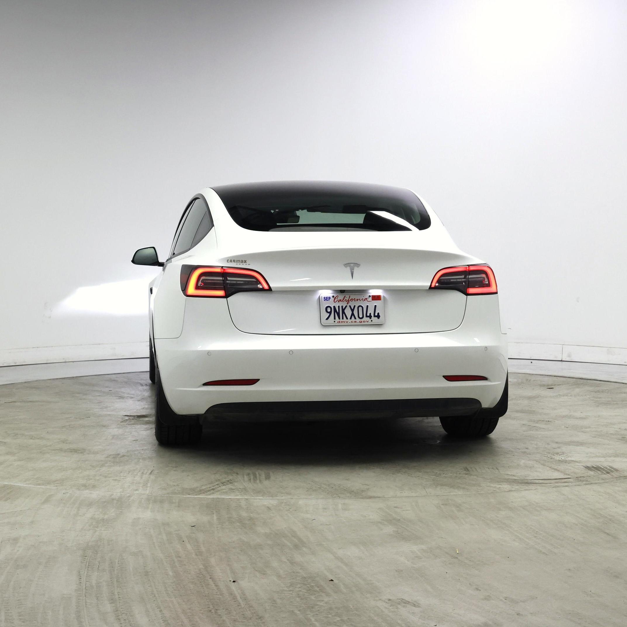 Thumbnail: 2021 Tesla Model 3 - 6