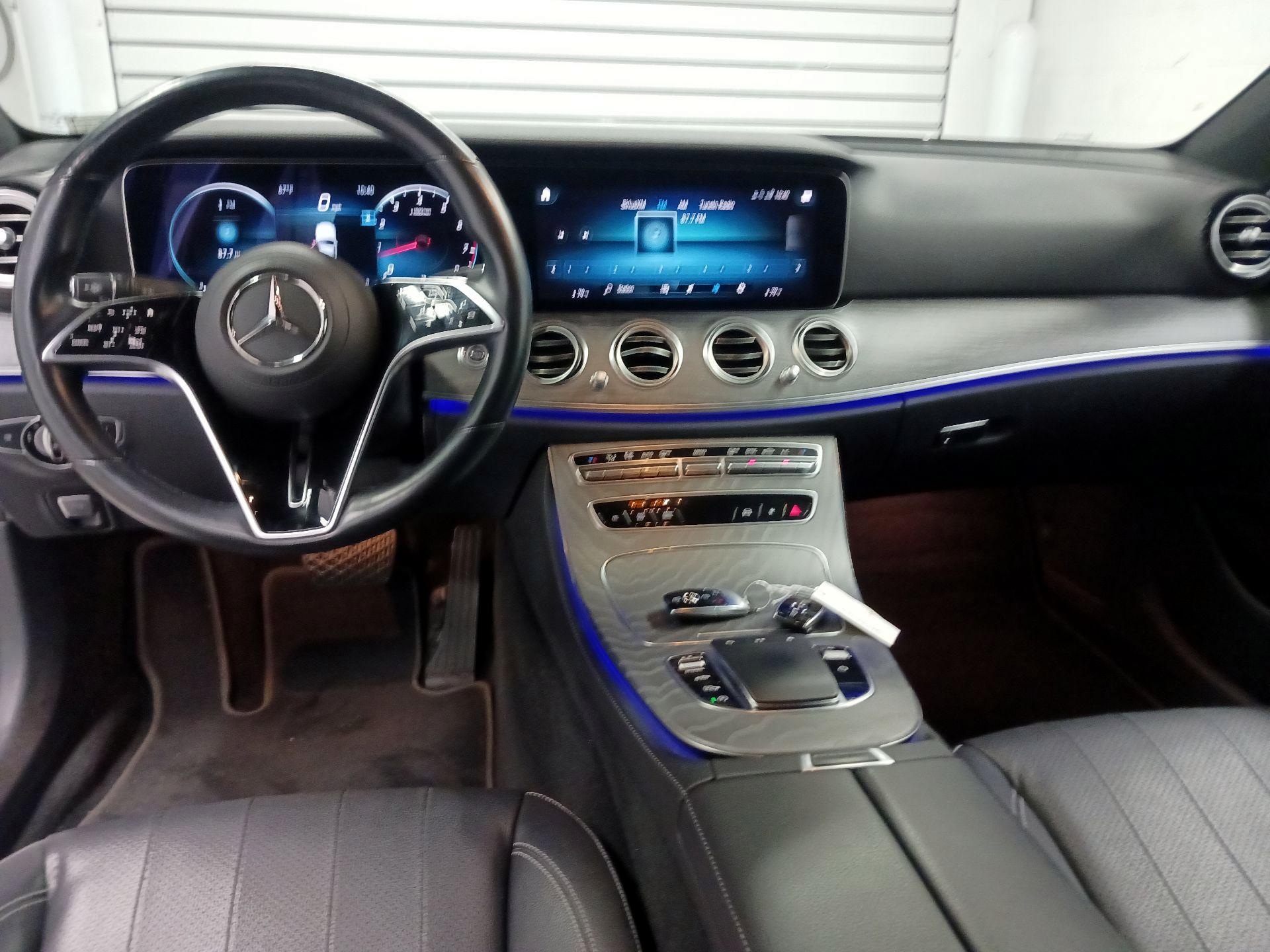 Thumbnail: 2021 Mercedes-Benz E-Class - 9