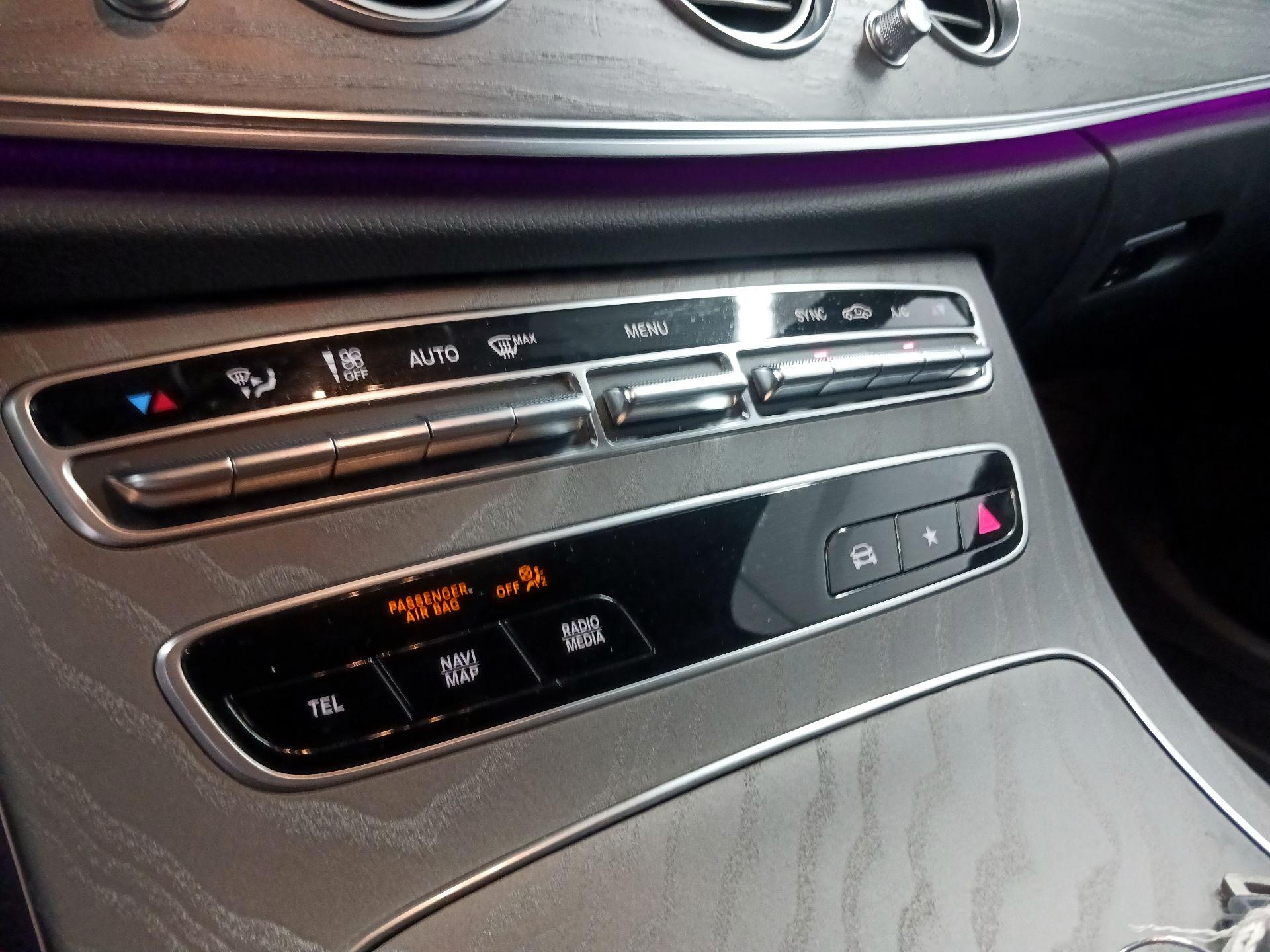 Thumbnail: 2021 Mercedes-Benz E-Class - 14