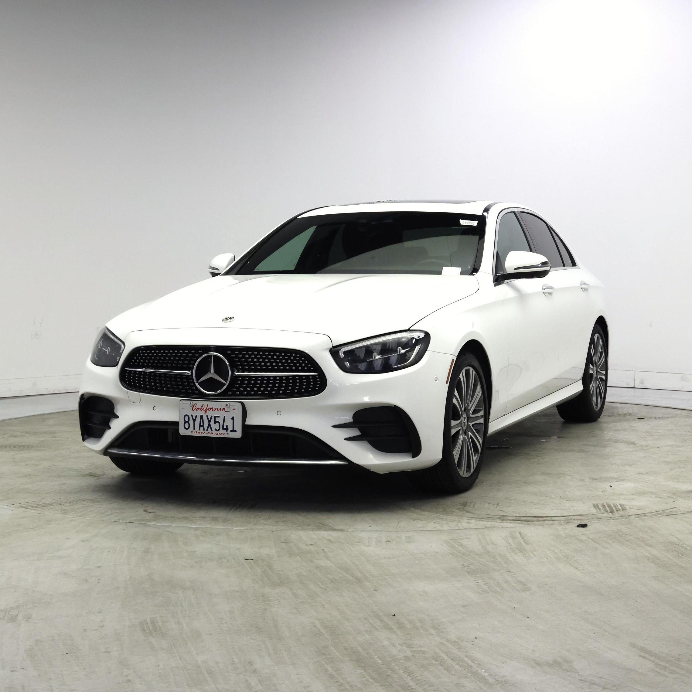 Thumbnail: 2021 Mercedes-Benz E-Class - 4