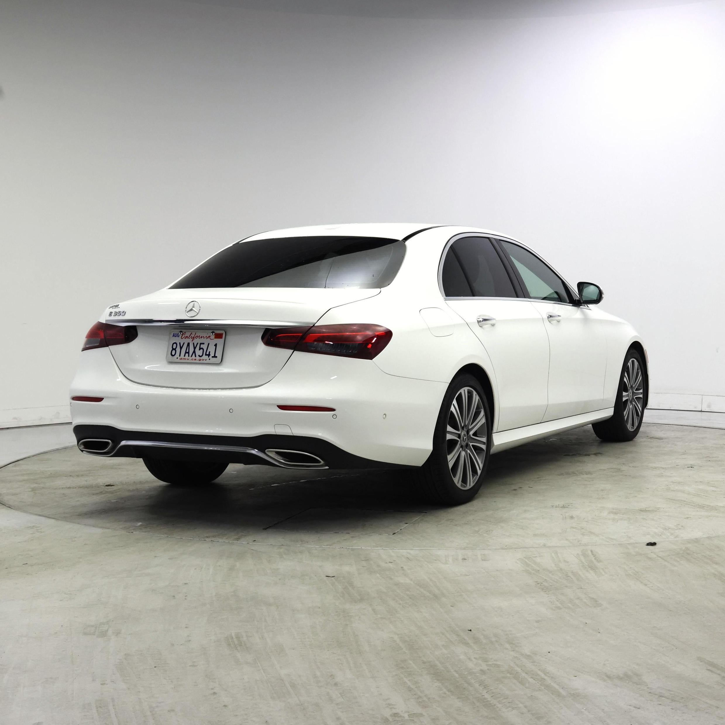 Thumbnail: 2021 Mercedes-Benz E-Class - 8