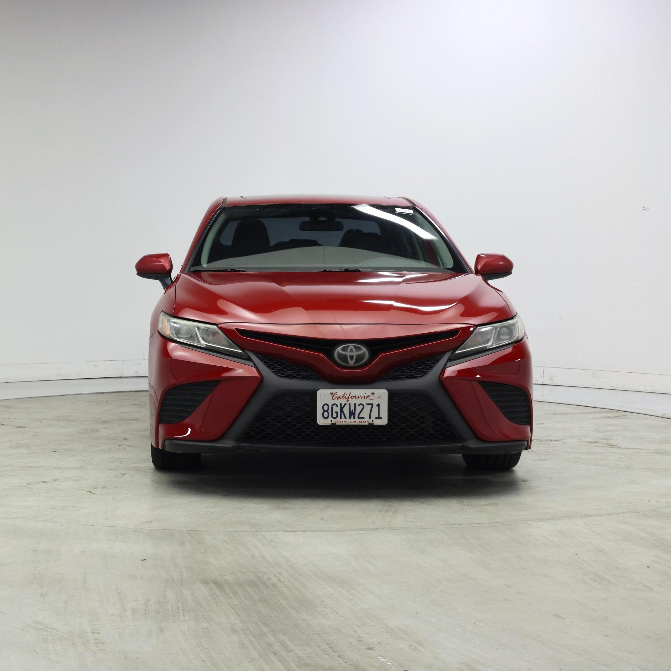 Thumbnail: 2019 Toyota Camry - 5