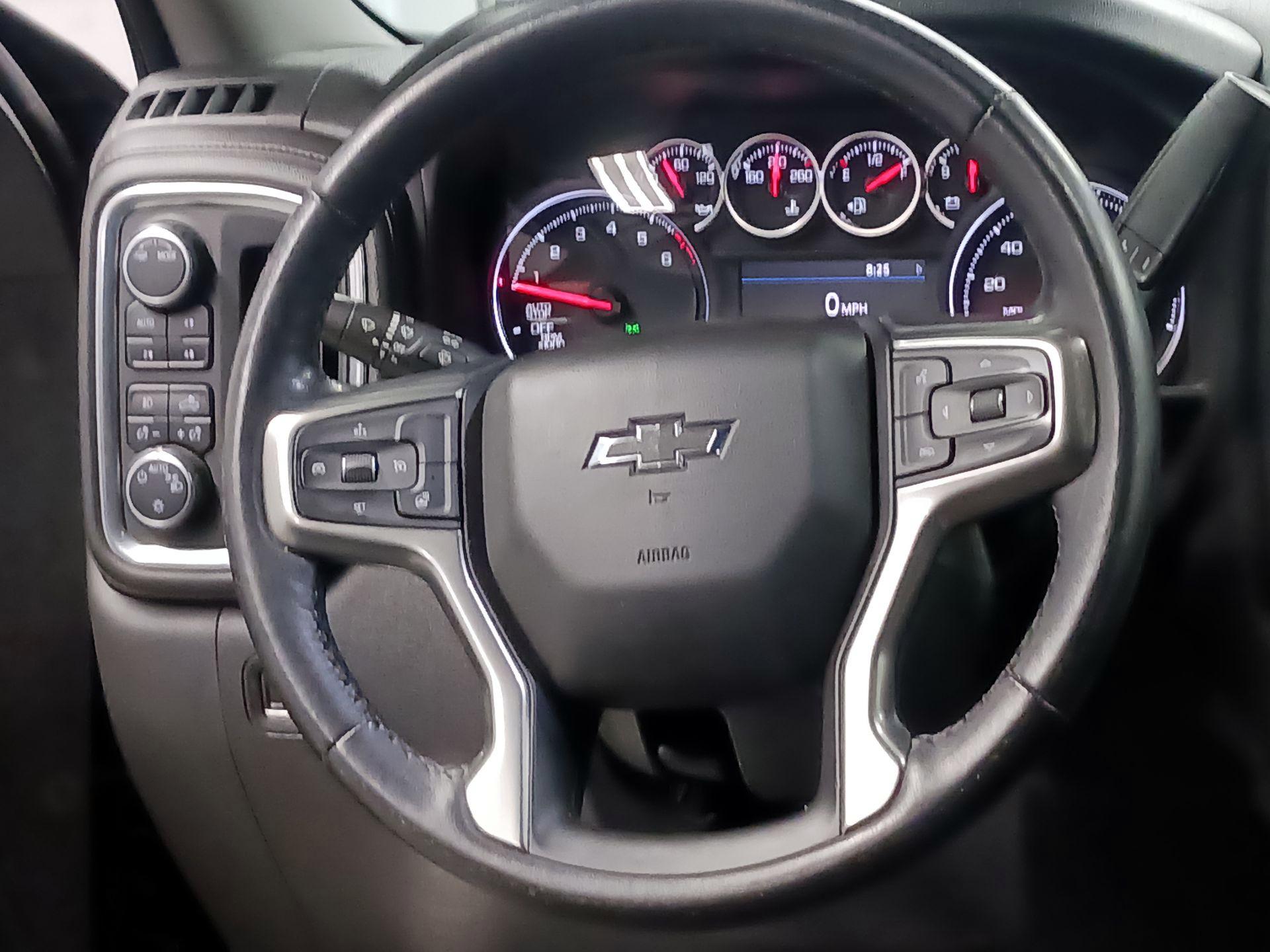 Thumbnail: 2022 Chevrolet Silverado 1500 - 10