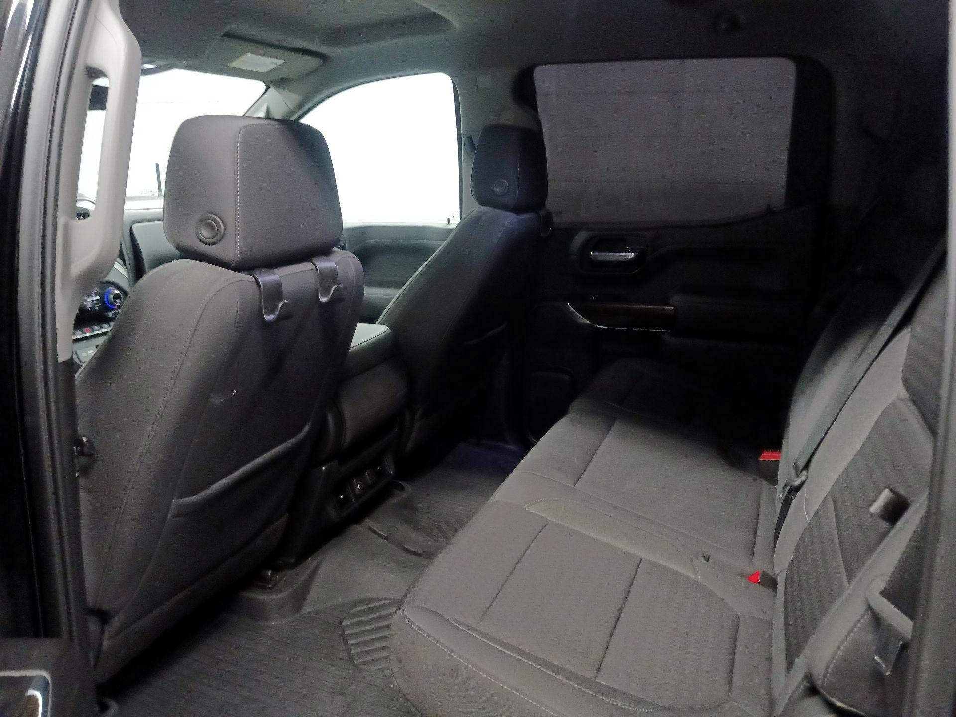 Thumbnail: 2022 Chevrolet Silverado 1500 - 18