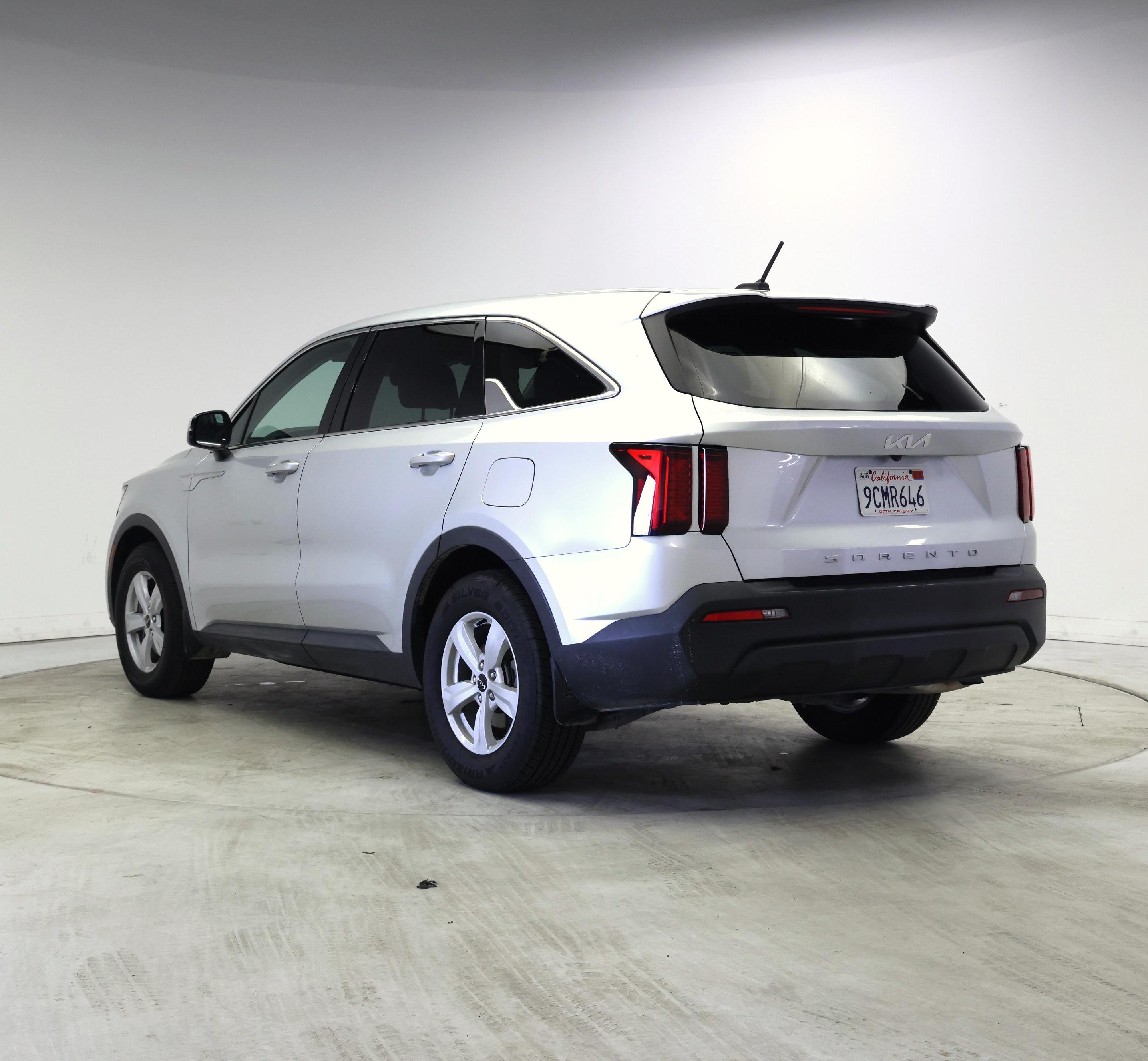 Thumbnail: 2022 Kia Sorento - 2