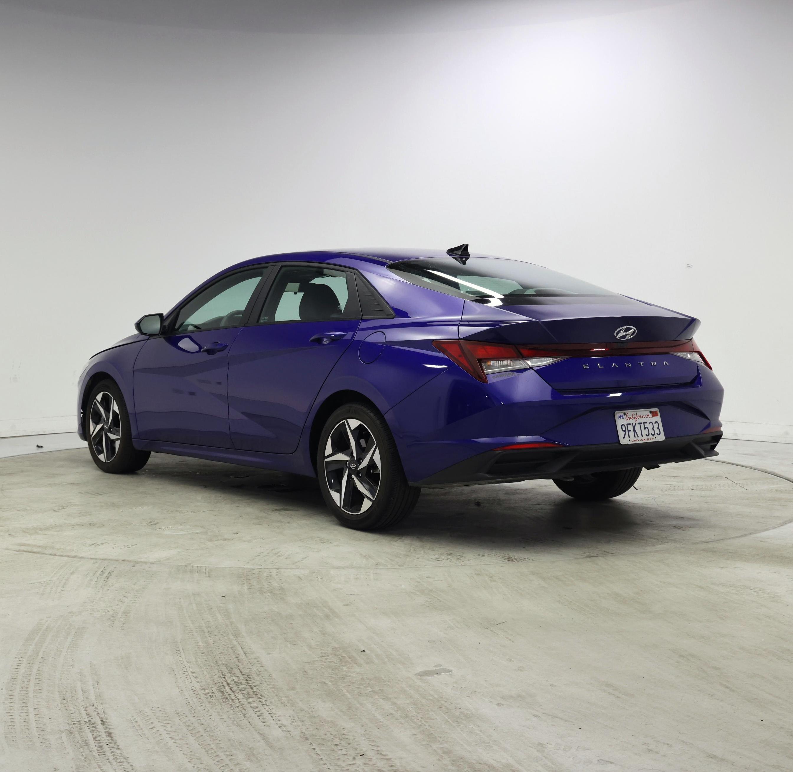 Thumbnail: 2023 Hyundai Elantra - 2