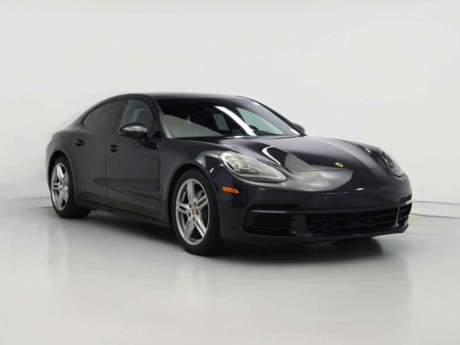 2019 Porsche Panamera Base