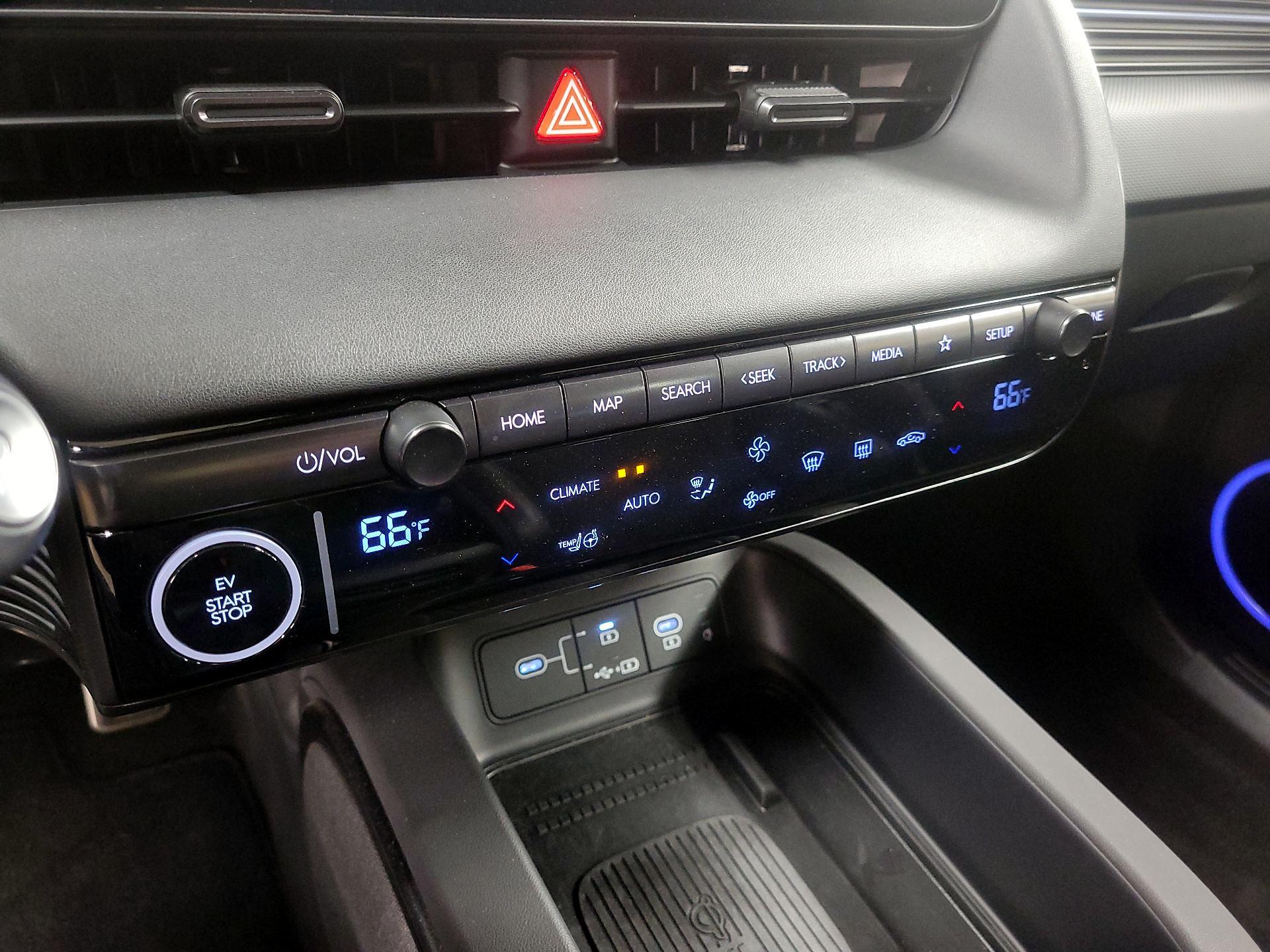 Thumbnail: 2025 Hyundai Ioniq 5 - 16