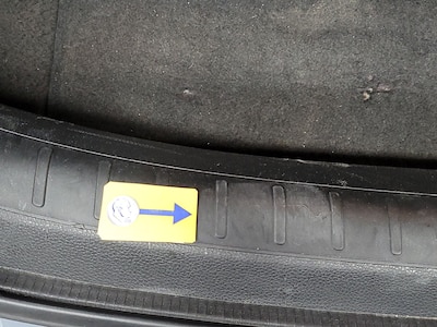 Trunk Rear row Cosmetic Imperfection