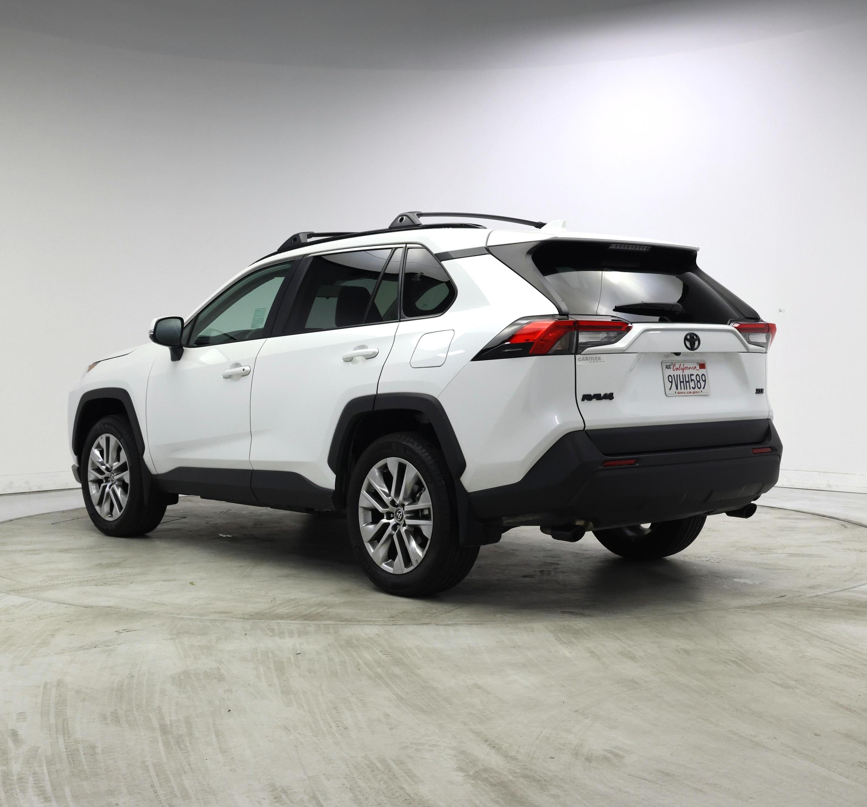 Thumbnail: 2025 Toyota RAV4 - 2